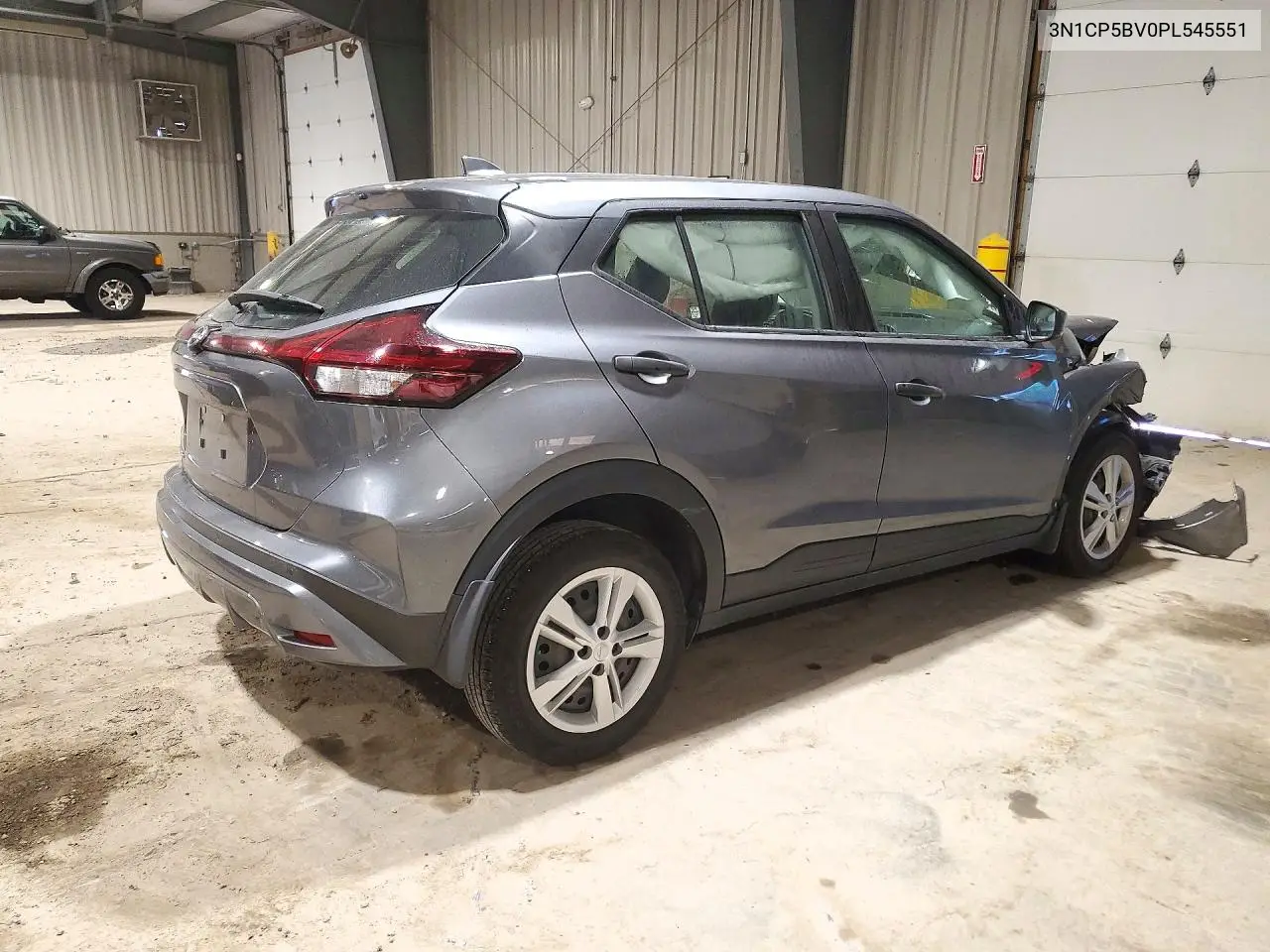 2023 NISSAN KICKS VIN 3N1CP5BV0PL545551 — фото 3