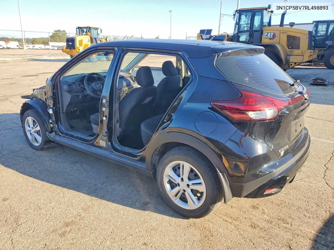 2024 NISSAN KICKS VIN 3N1CP5BV7RL498893 — фото 2