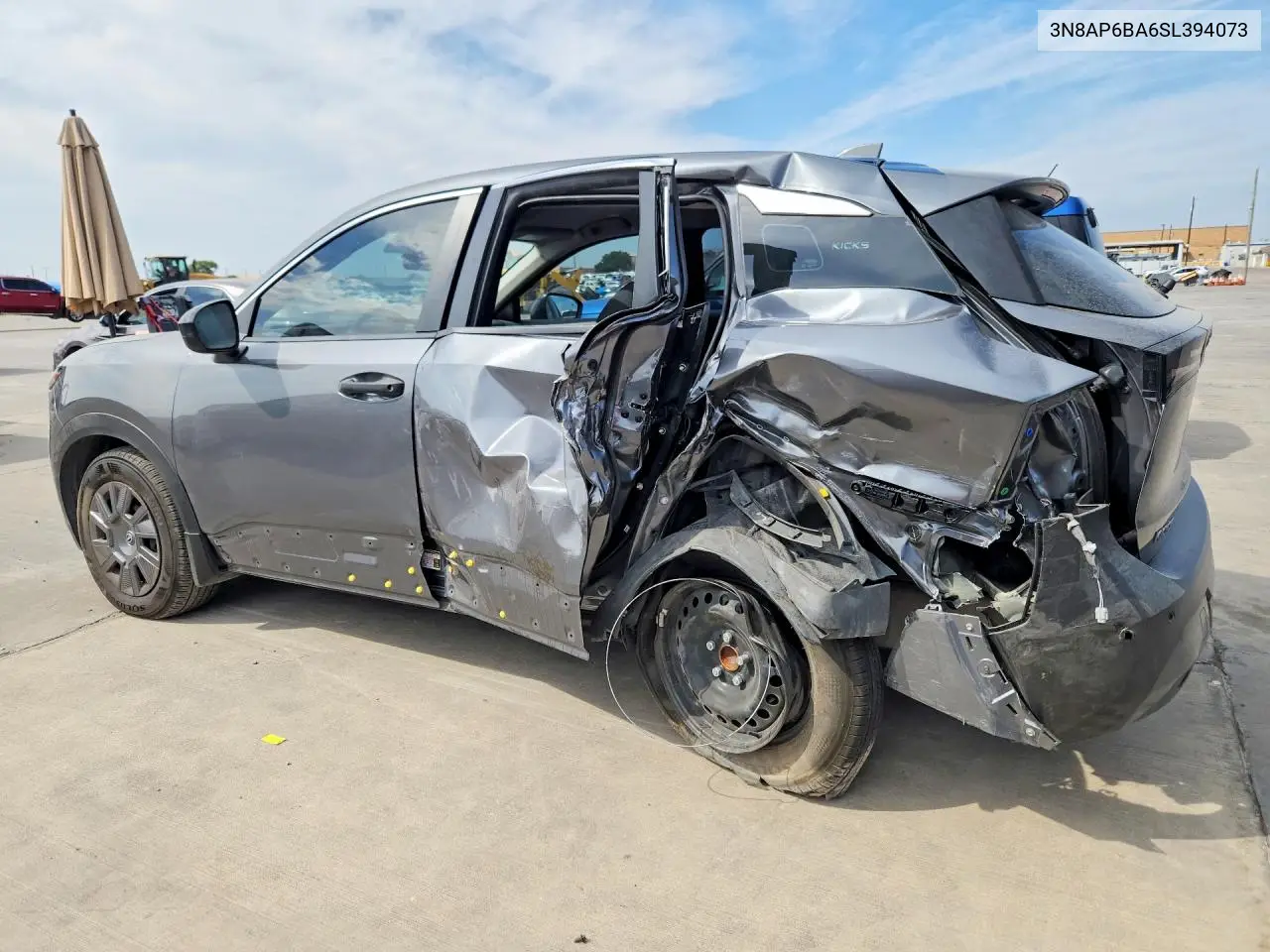 2025 NISSAN KICKS VIN 3N8AP6BA6SL394073 — фото 2