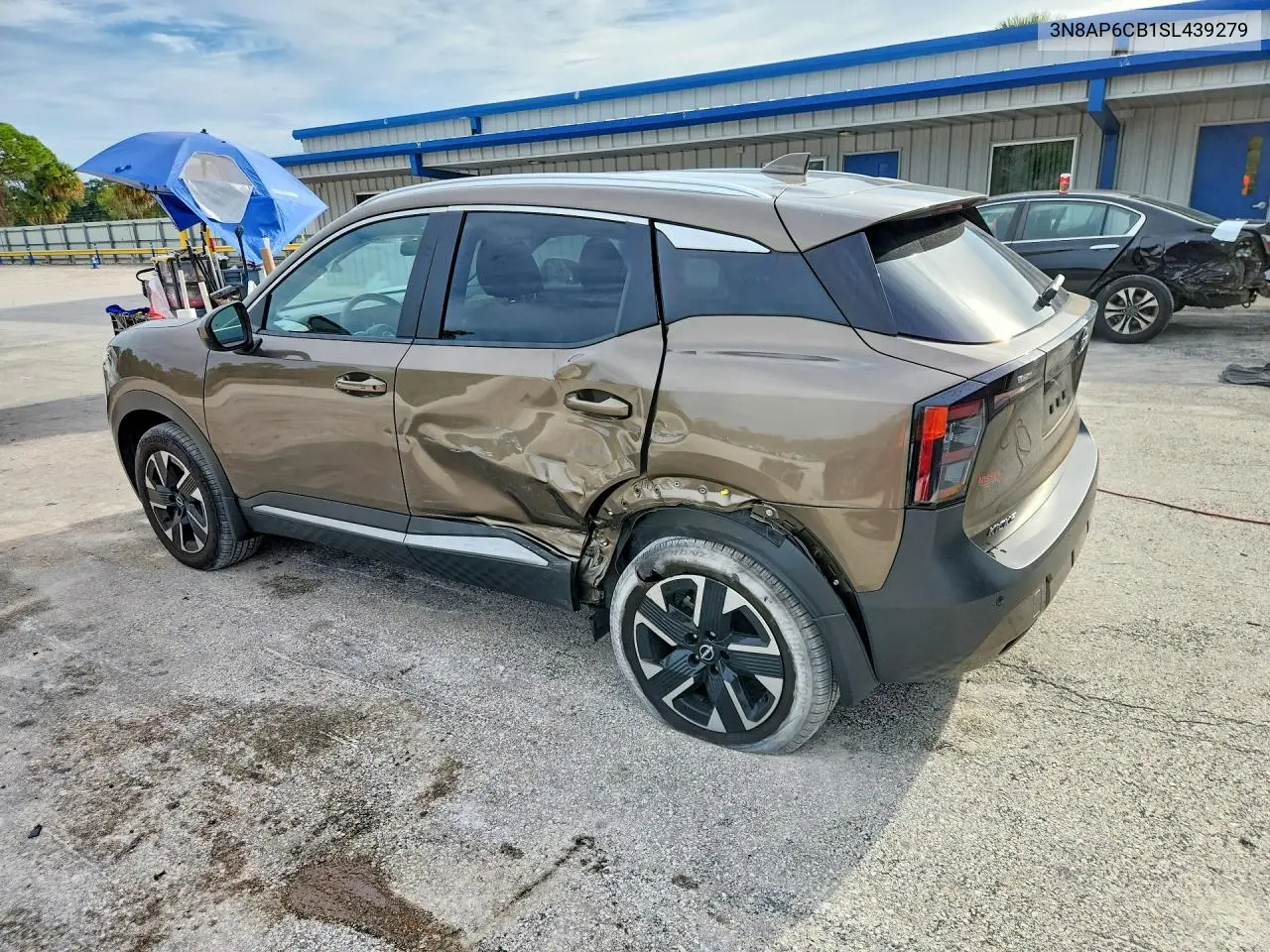 2025 NISSAN KICKS VIN 3N8AP6CB1SL439279 — фото 2