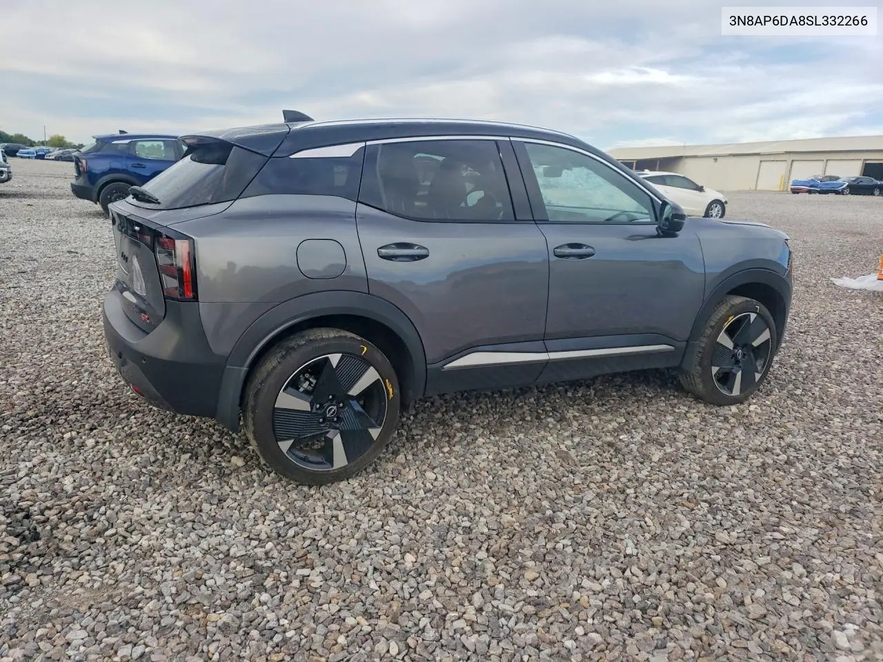2025 NISSAN KICKS VIN 3N8AP6DA8SL332266 — фото 3