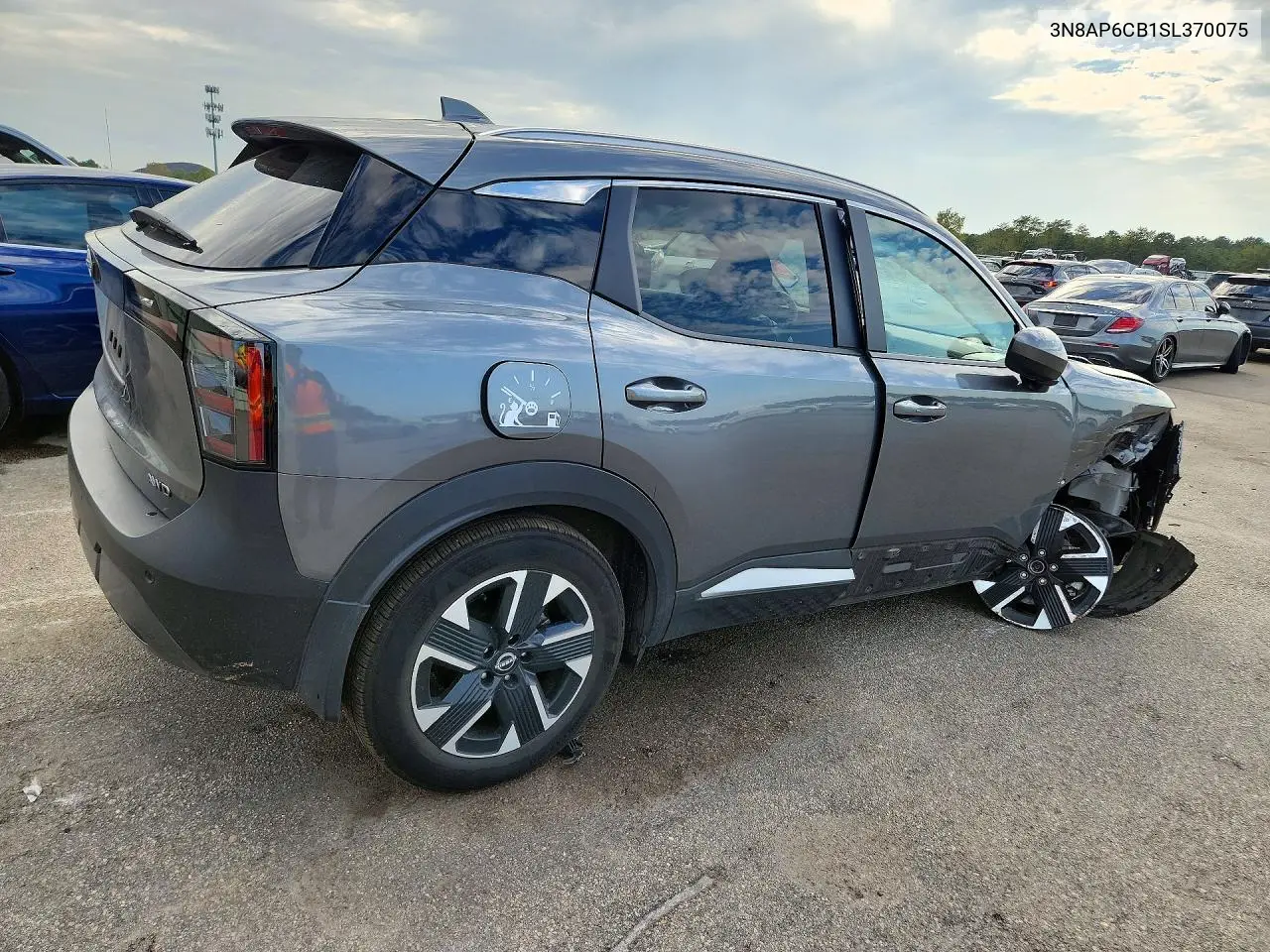 2025 NISSAN KICKS VIN 3N8AP6CB1SL370075 — фото 3