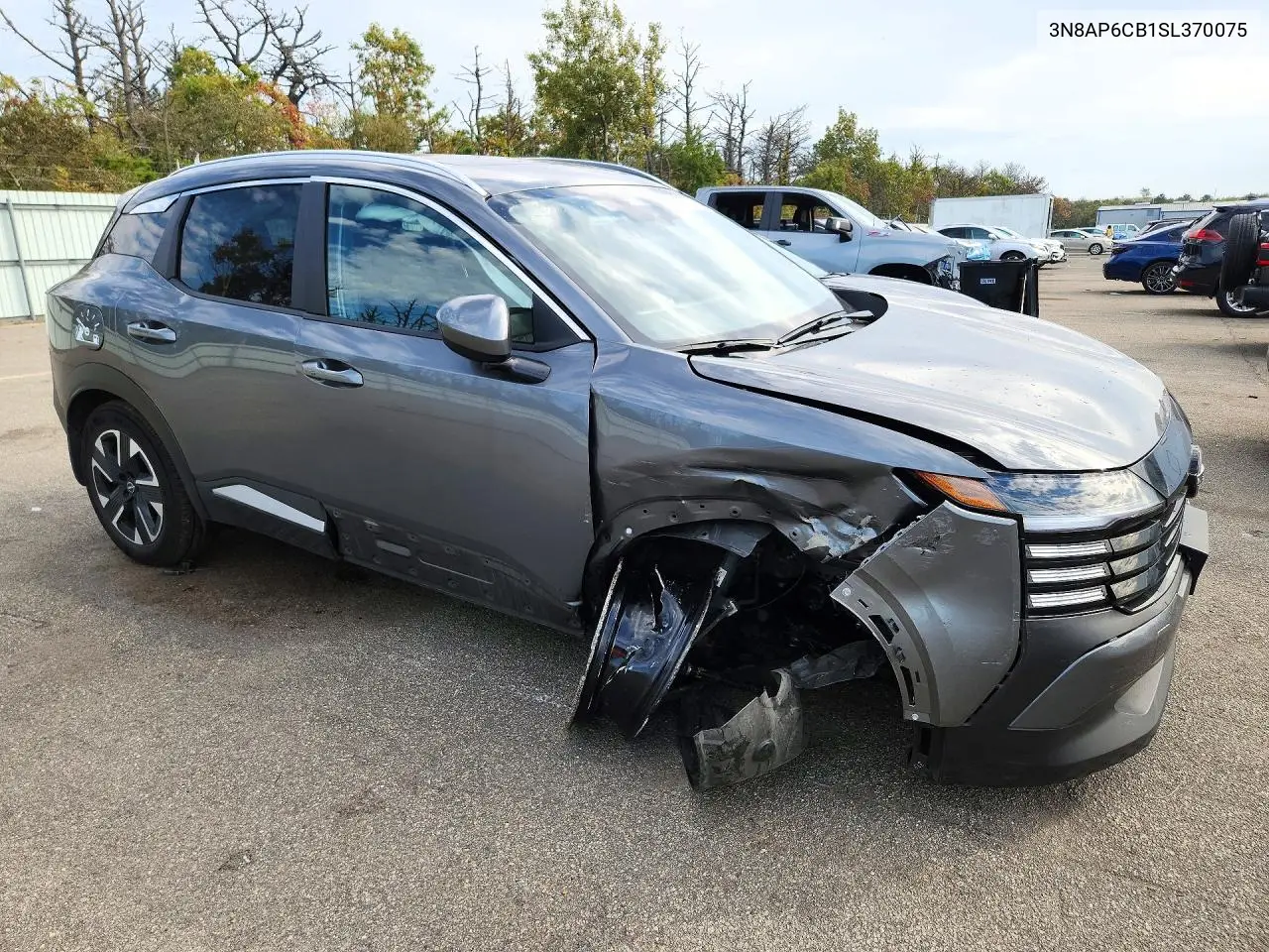 2025 NISSAN KICKS VIN 3N8AP6CB1SL370075 — фото 4