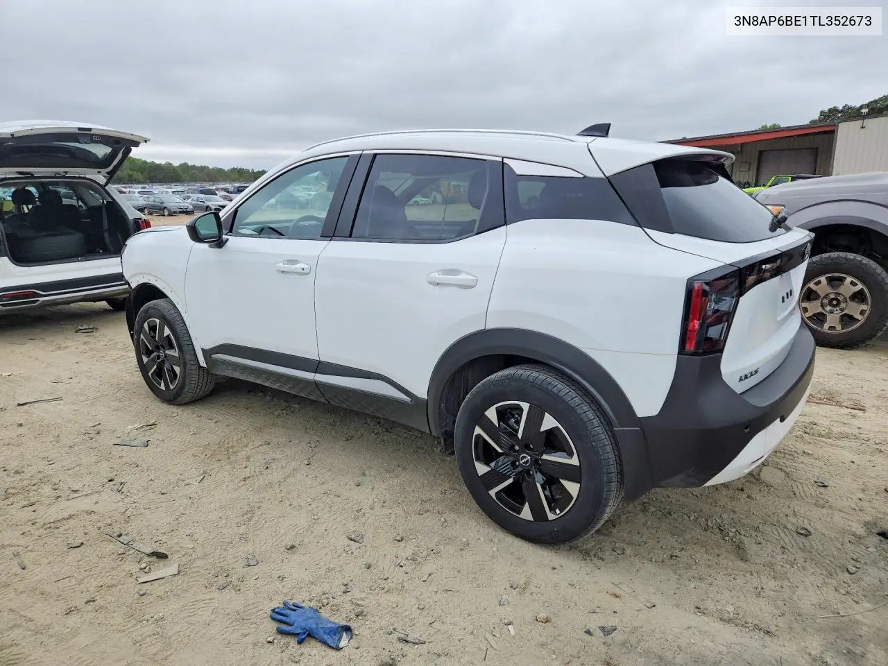 2026 NISSAN KICKS VIN 3N8AP6CB0TL310242 — фото 2