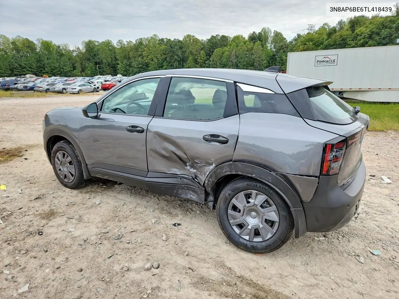 2026 NISSAN KICKS VIN 3N8AP6BE6TL418439 — фото 2