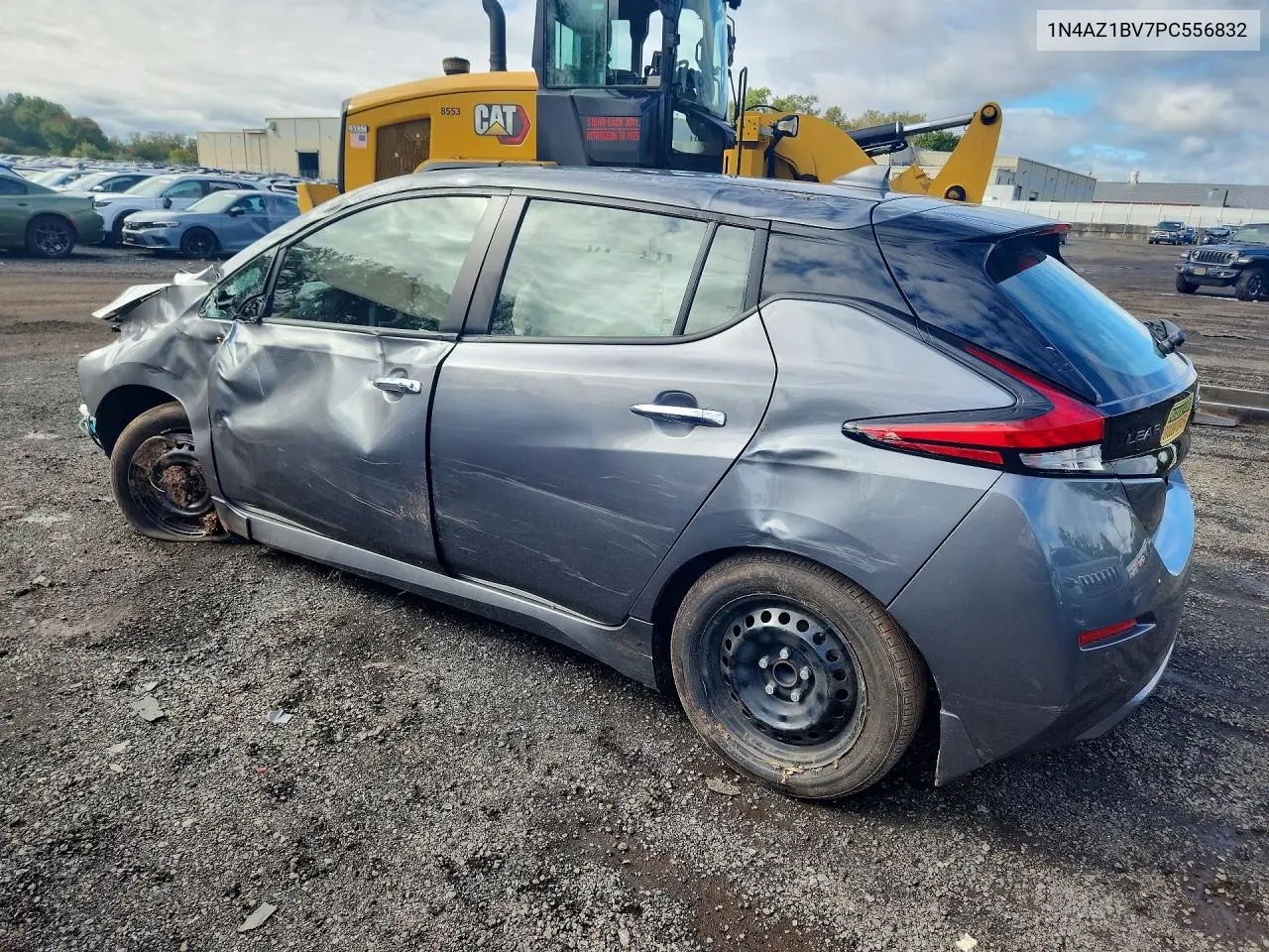 2023 NISSAN LEAF VIN 1N4AZ1BV7PC556832 — фото 2