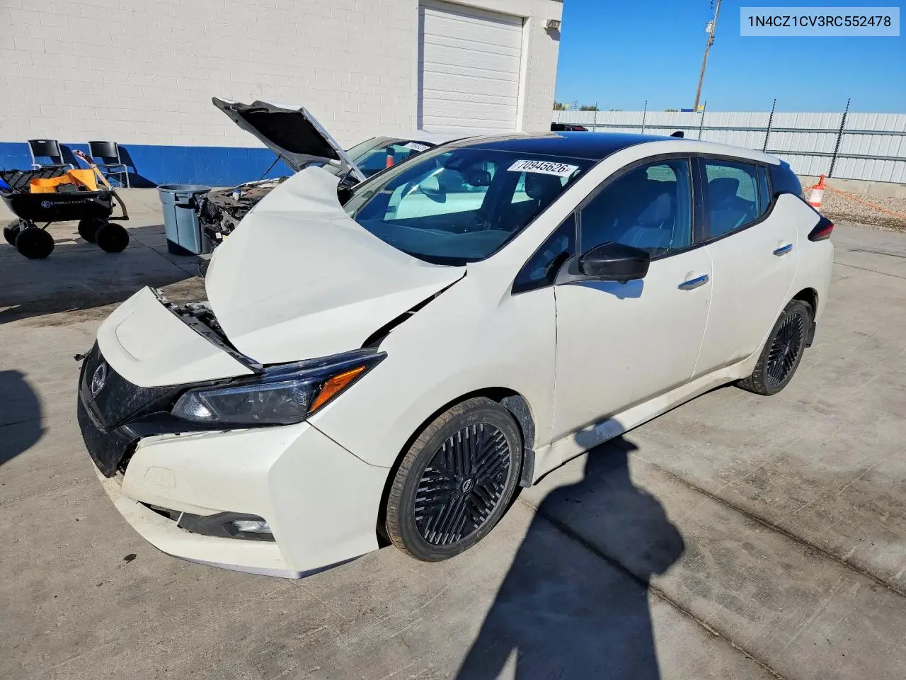 NISSAN LEAF 2024, VIN 1N4CZ1CV3RC552478