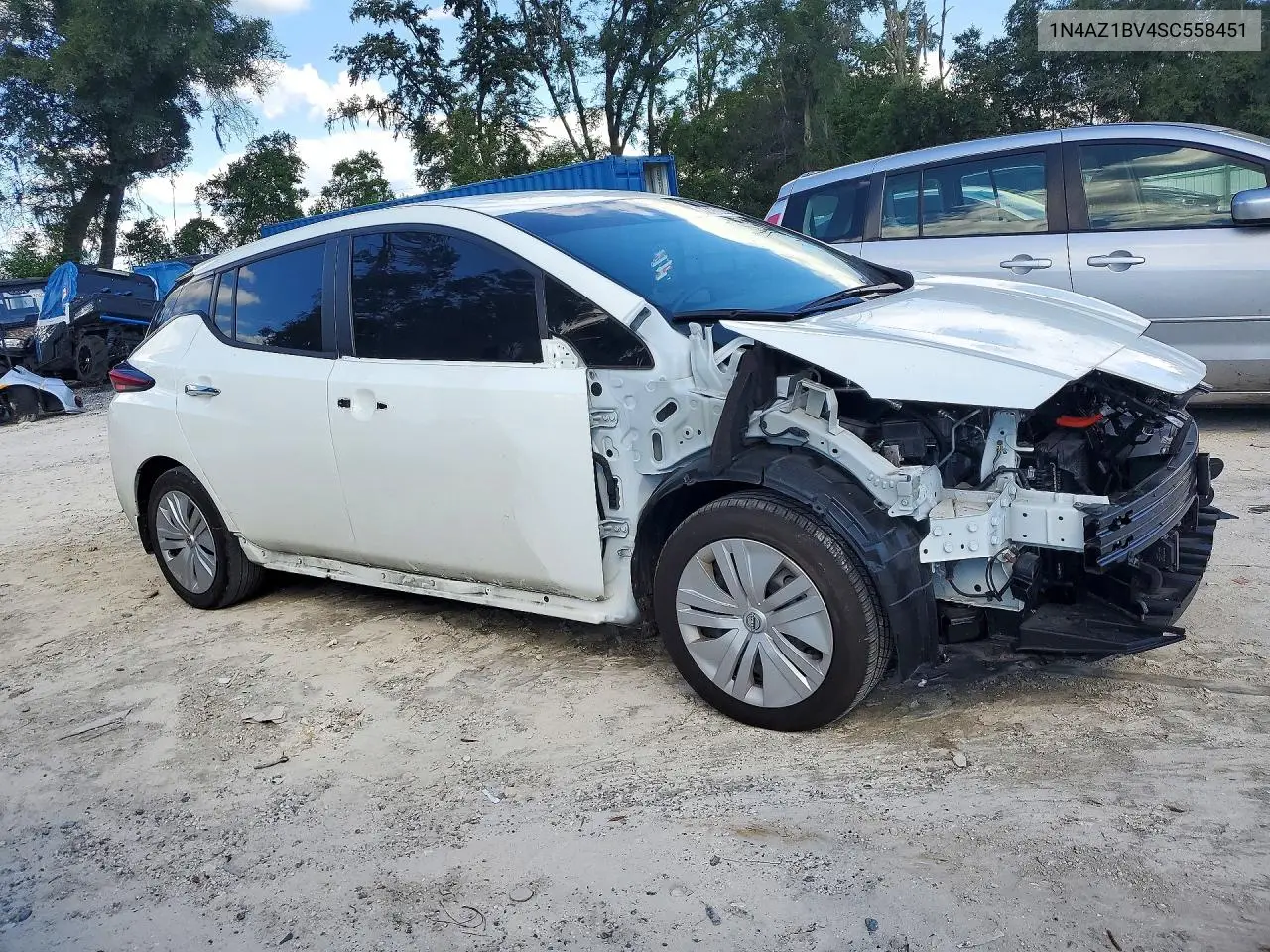 2025 NISSAN LEAF VIN 1N4AZ1BV4SC558451 — фото 4