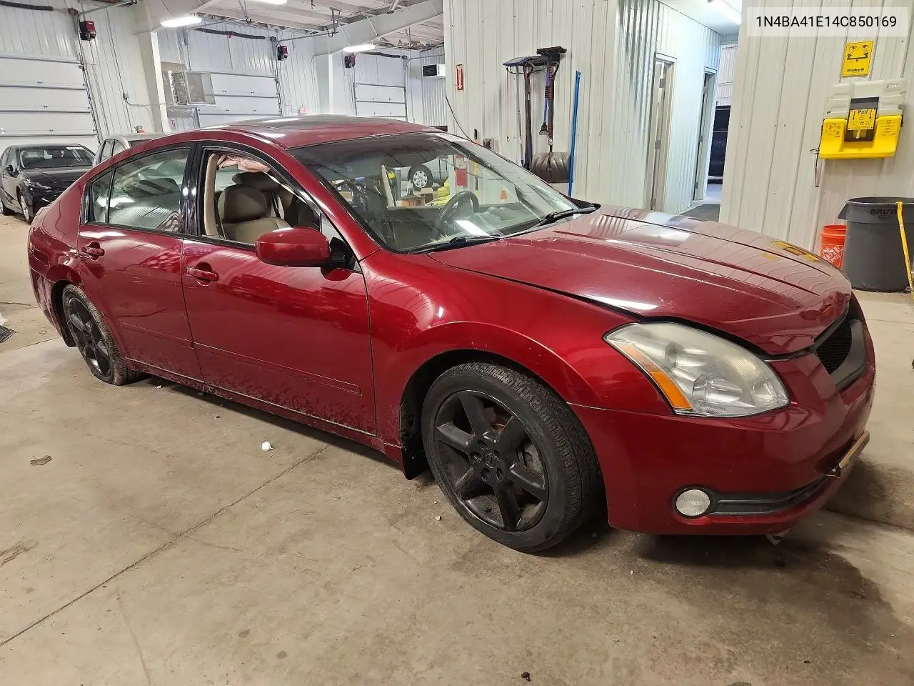 2004 NISSAN MAXIMA VIN 1N4BA41E14C850169 — фото 4