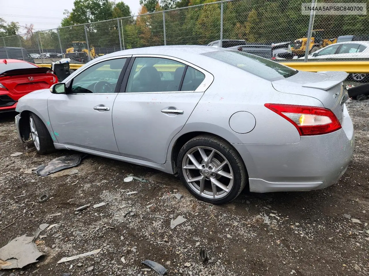 2011 NISSAN MAXIMA VIN 1N4AA5AP5BC840700 — фото 2