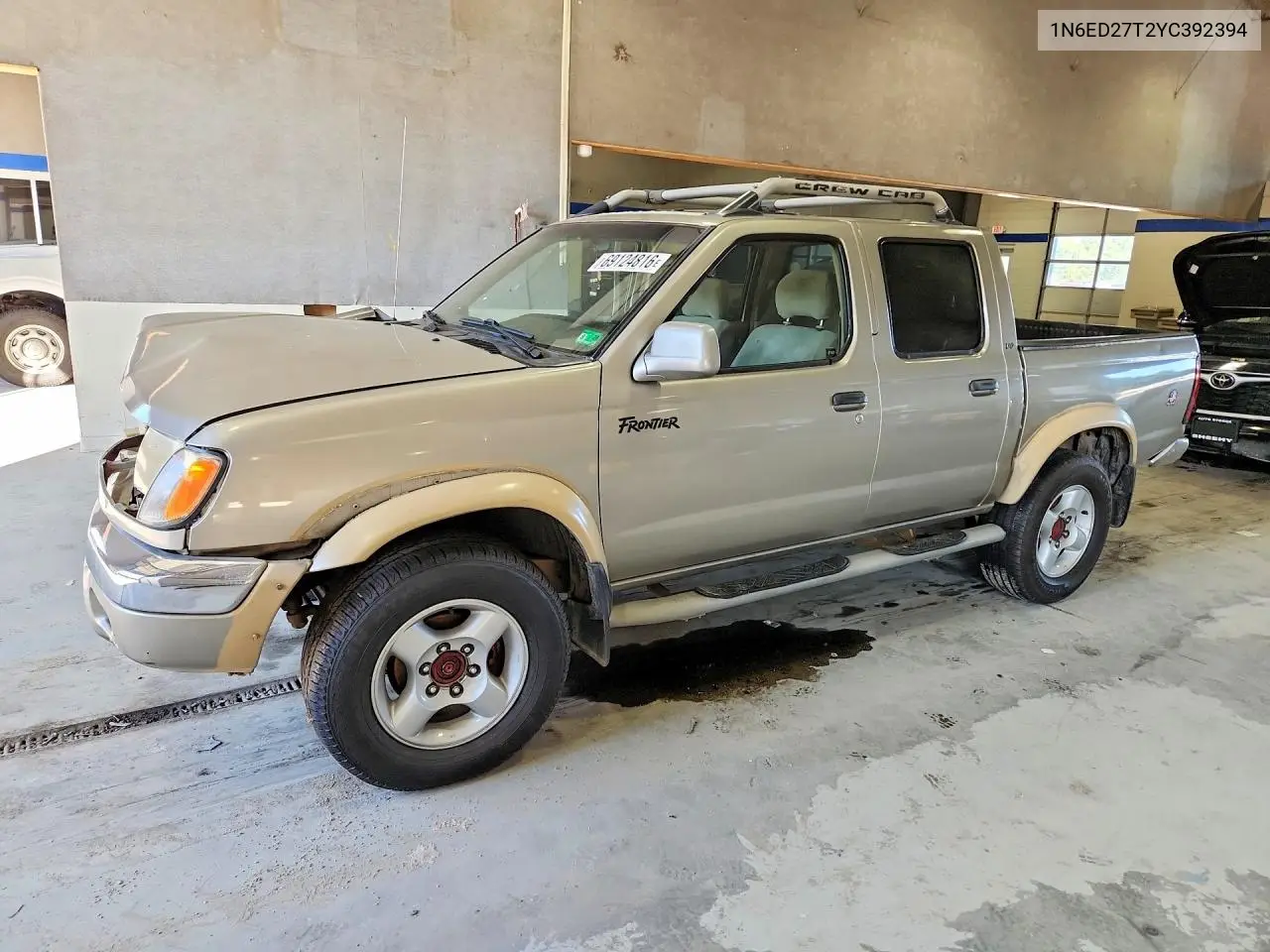 NISSAN NAVARA (FRONTIER) 2000, VIN 1N6ED27T2YC392394