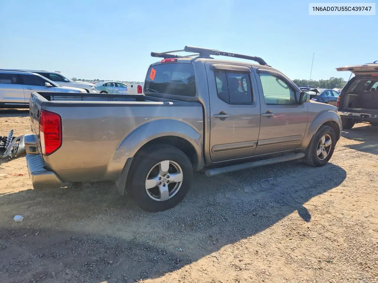 2005 NISSAN NAVARA (FRONTIER) VIN 1N6AD07U55C439747 — фото 3