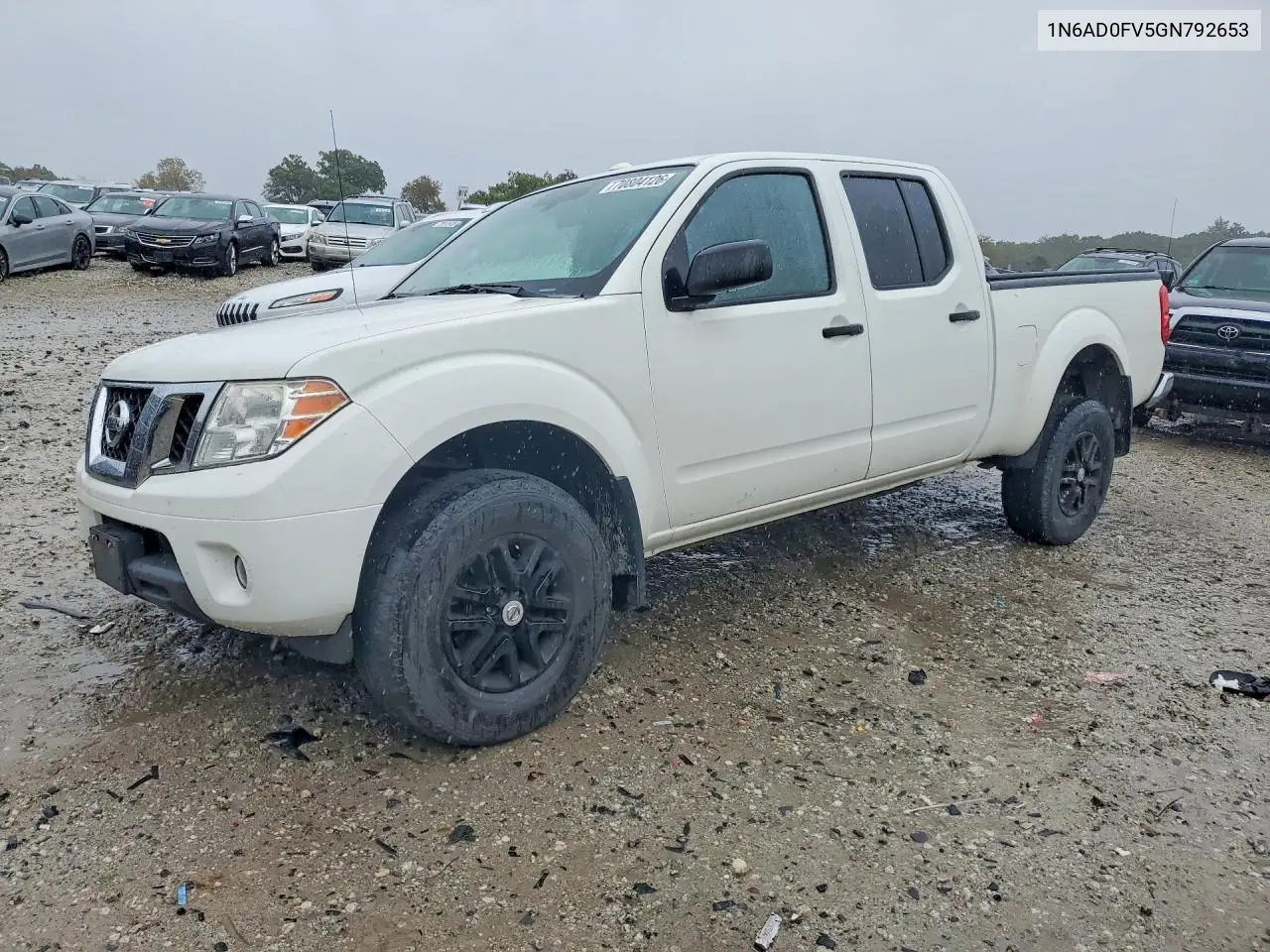 NISSAN NAVARA (FRONTIER) 2016, VIN 1N6AD0FV5GN792653