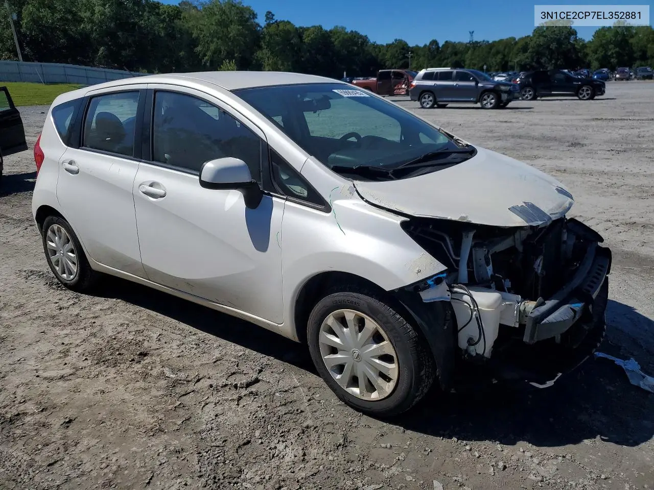 2014 NISSAN NOTE VIN 3N1CE2CP7EL352881 — фото 4