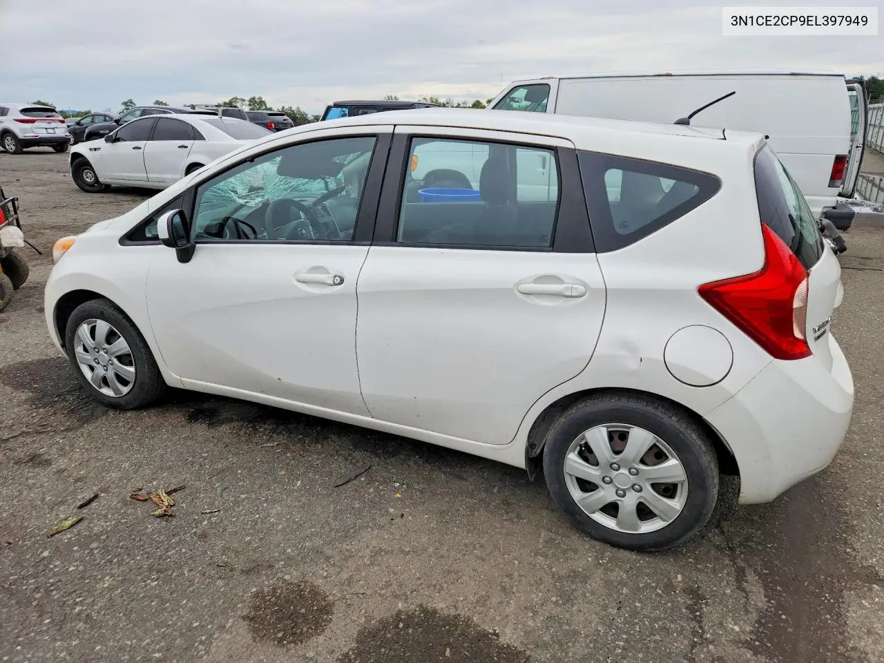 2014 NISSAN NOTE VIN 3N1CE2CP9EL397949 — фото 2