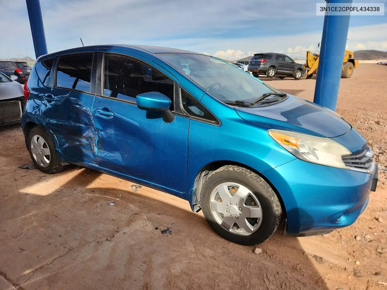 2015 NISSAN NOTE VIN 3N1CE2CP0FL434338 — фото 4