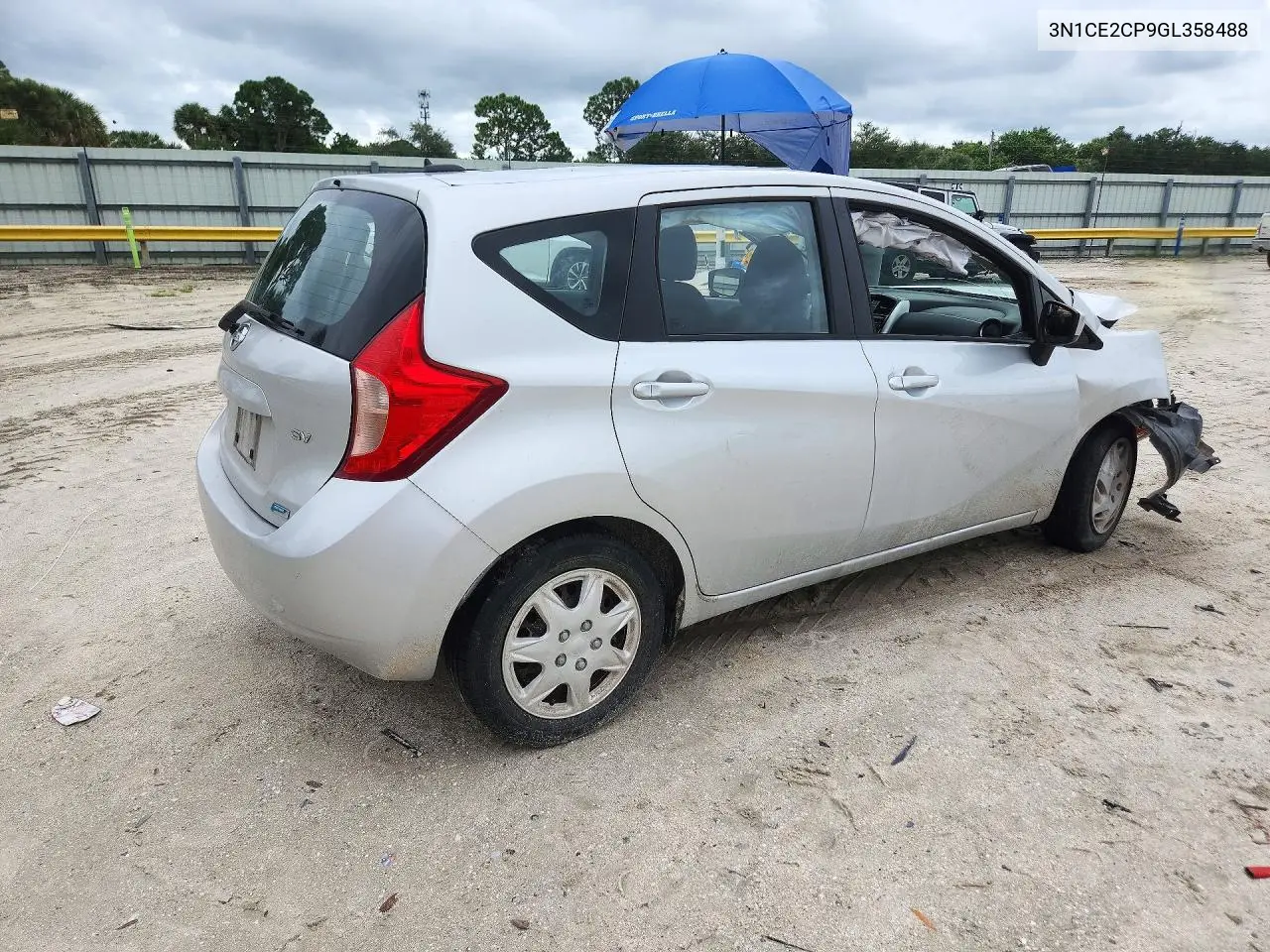 2016 NISSAN NOTE VIN 3N1CE2CP9GL358488 — фото 3