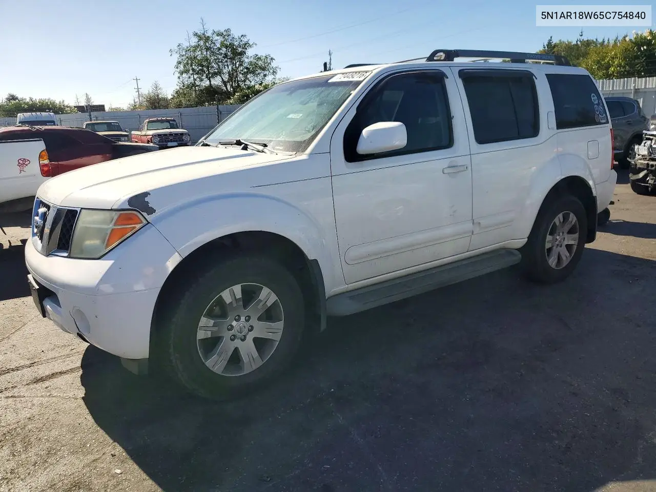 NISSAN PATHFINDER 2005, VIN 5N1AR18W65C754840