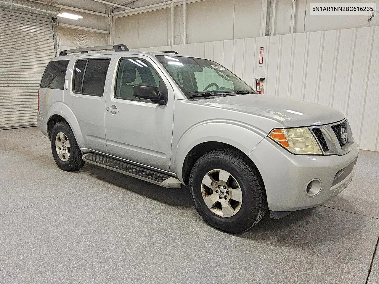 2011 NISSAN PATHFINDER VIN 5N1AR1NN2BC616235 — фото 4