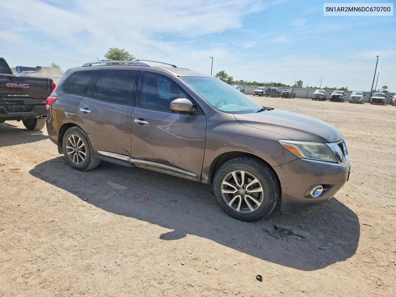 2013 NISSAN PATHFINDER VIN 5N1AR2MN6DC670700 — фото 4