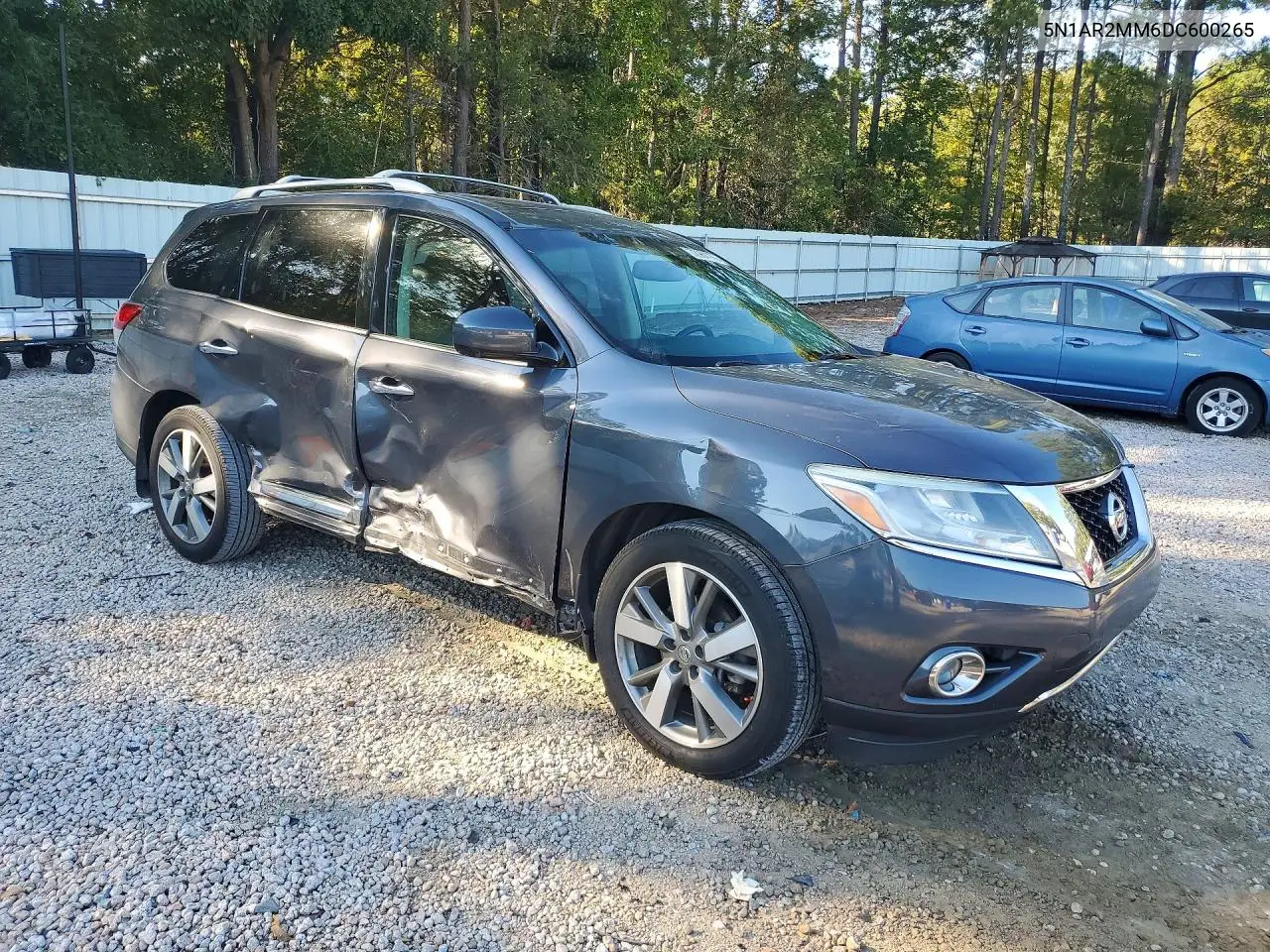 2013 NISSAN PATHFINDER VIN 5N1AR2MM6DC600265 — фото 4