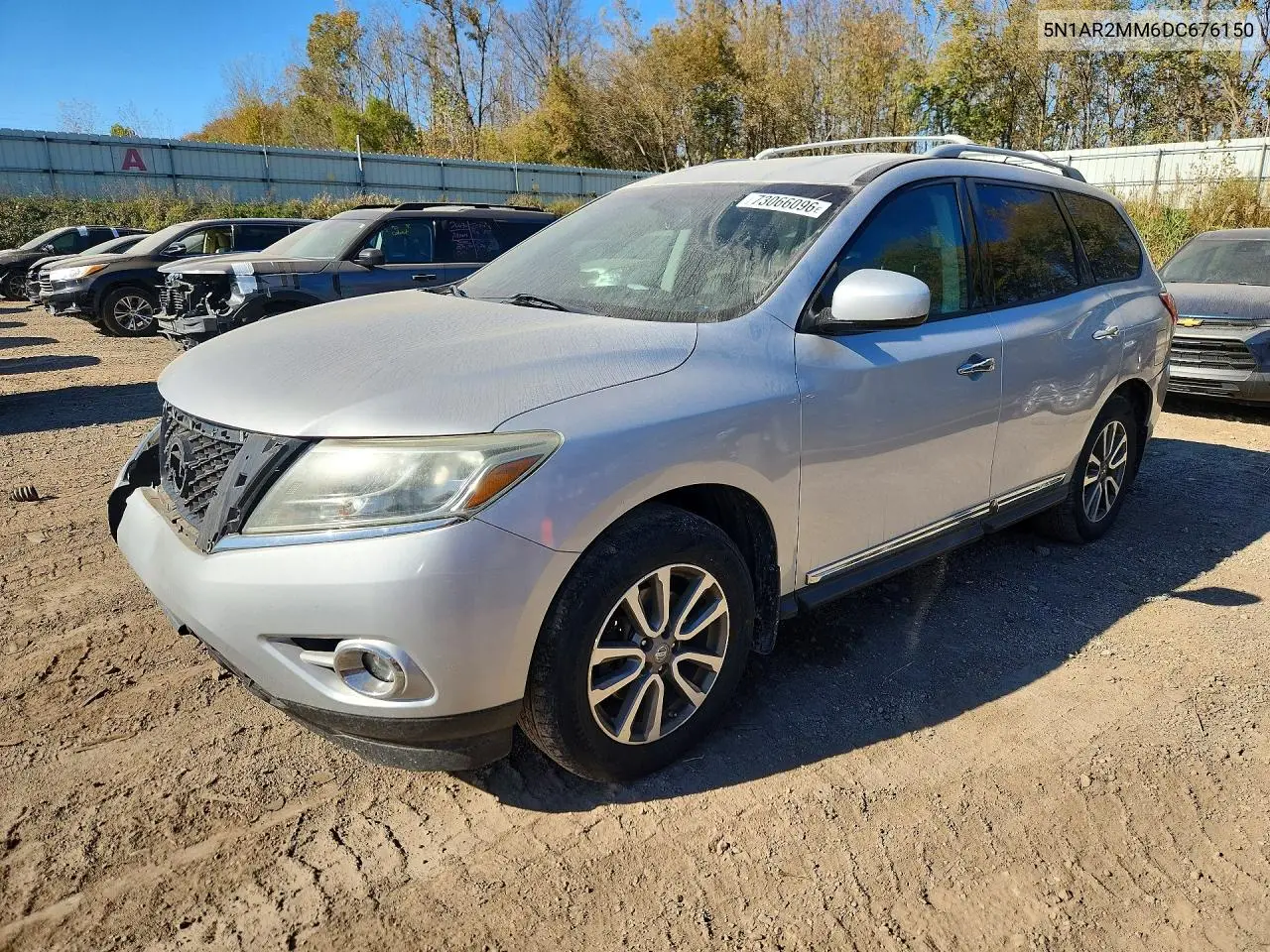 NISSAN PATHFINDER 2013, VIN 5N1AR2MM6DC676150