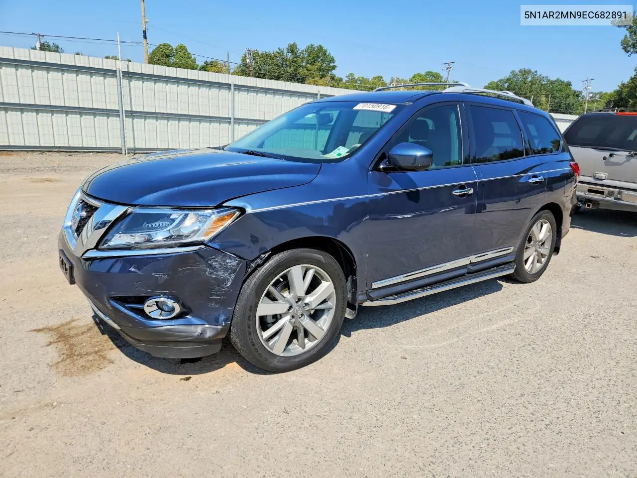 NISSAN PATHFINDER 2014, VIN 5N1AR2MN9EC682891