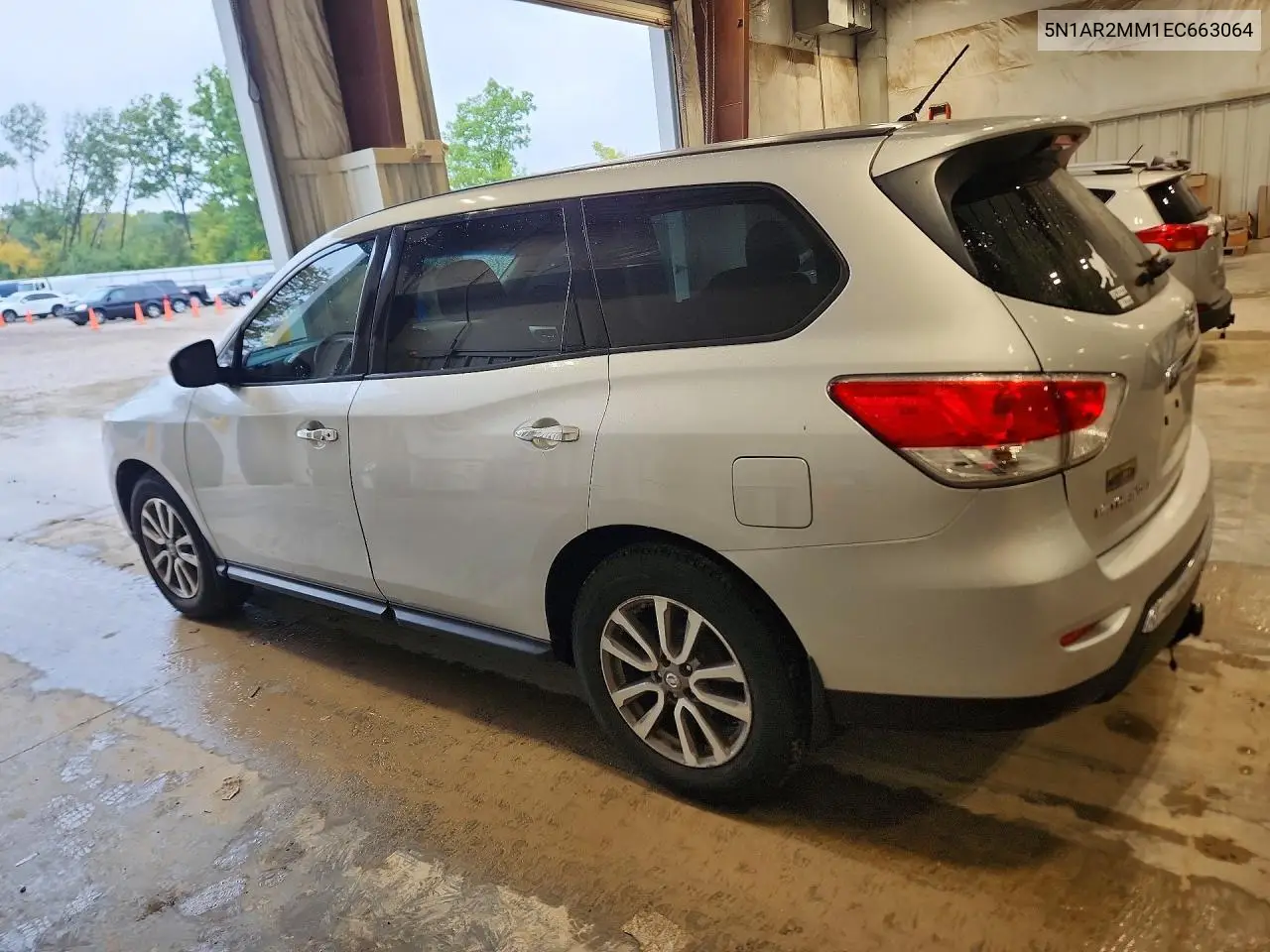 2014 NISSAN PATHFINDER VIN 5N1AR2MM1EC663064 — фото 2