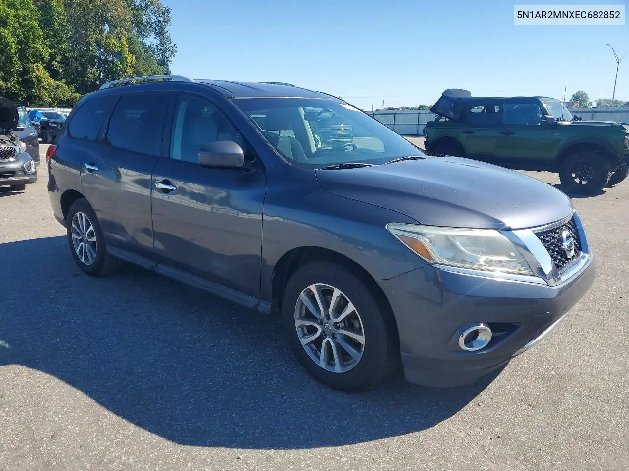 2014 NISSAN PATHFINDER VIN 5N1AR2MNXEC682852 — фото 4