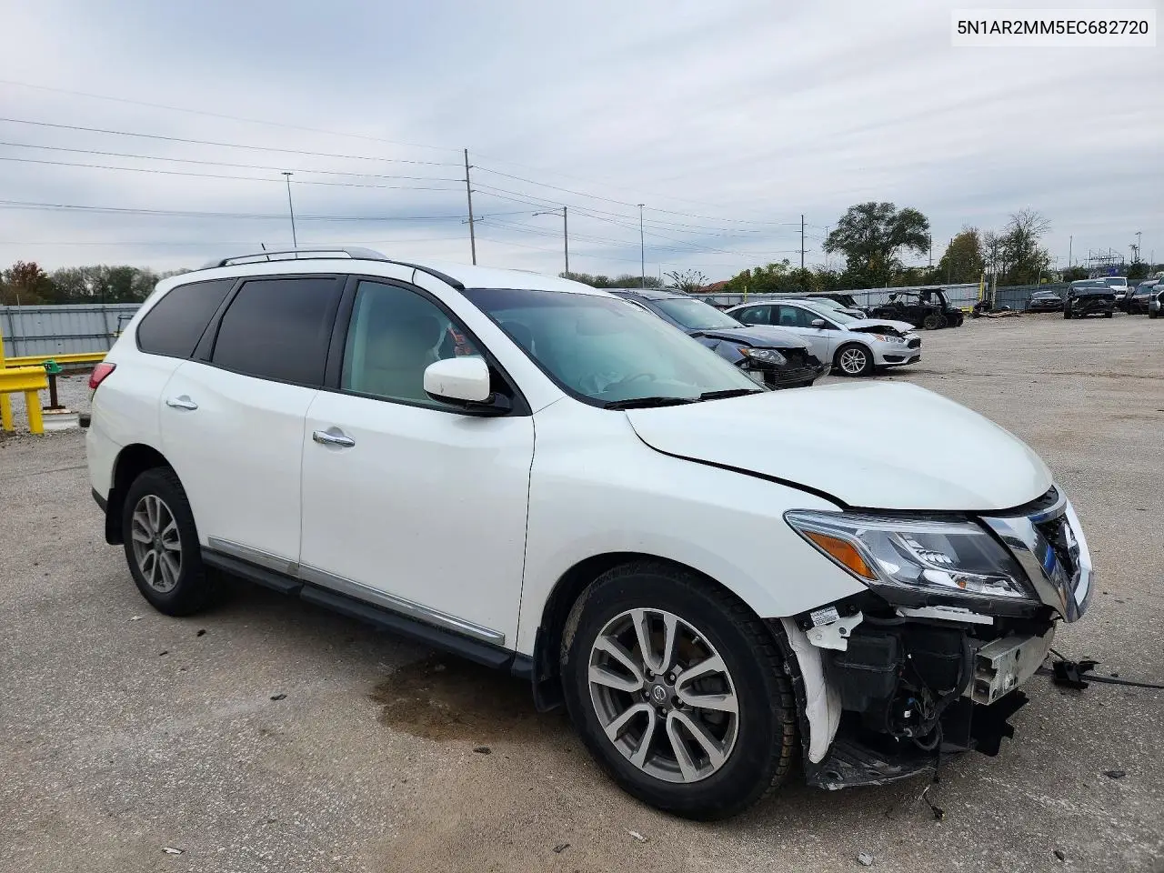 2014 NISSAN PATHFINDER VIN 5N1AR2MM5EC682720 — фото 4