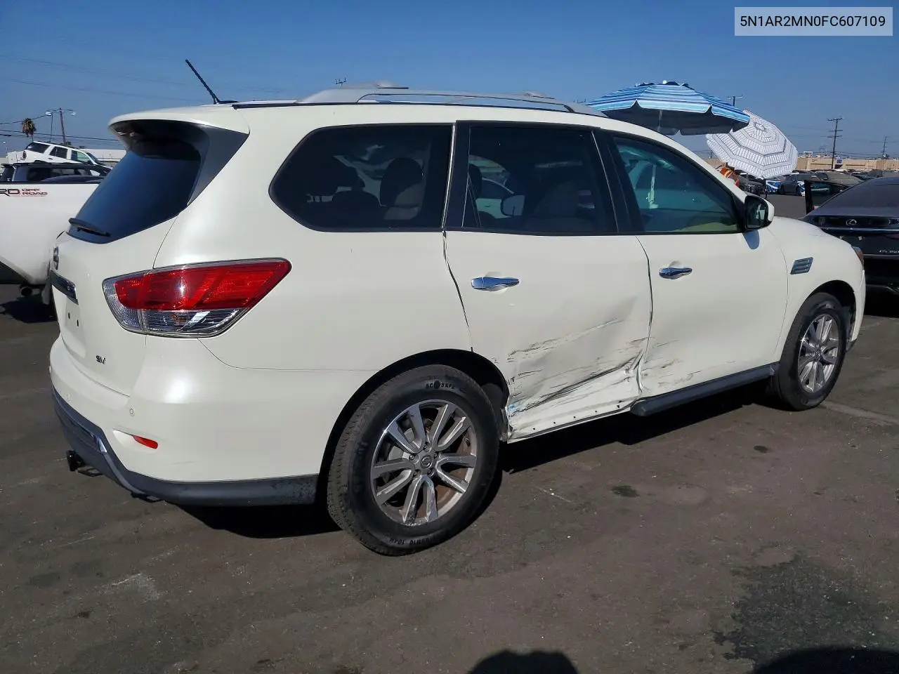 2015 NISSAN PATHFINDER VIN 5N1AR2MN0FC607109 — фото 3