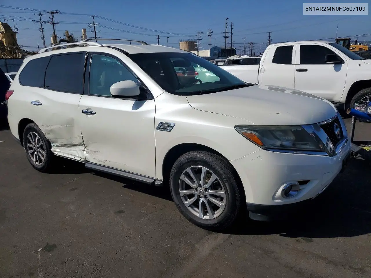 2015 NISSAN PATHFINDER VIN 5N1AR2MN0FC607109 — фото 4