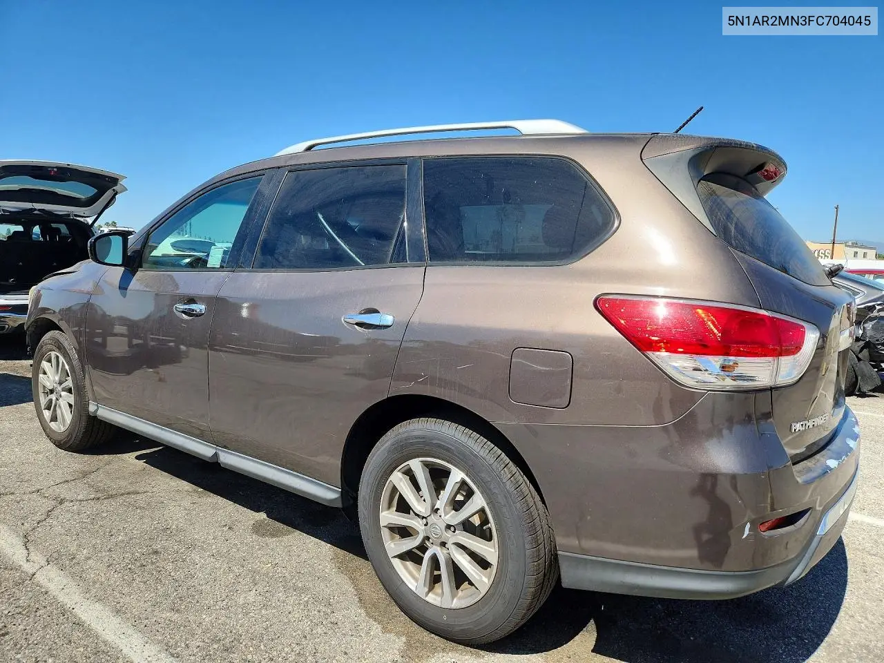 2015 NISSAN PATHFINDER VIN 5N1AR2MN3FC704045 — фото 2