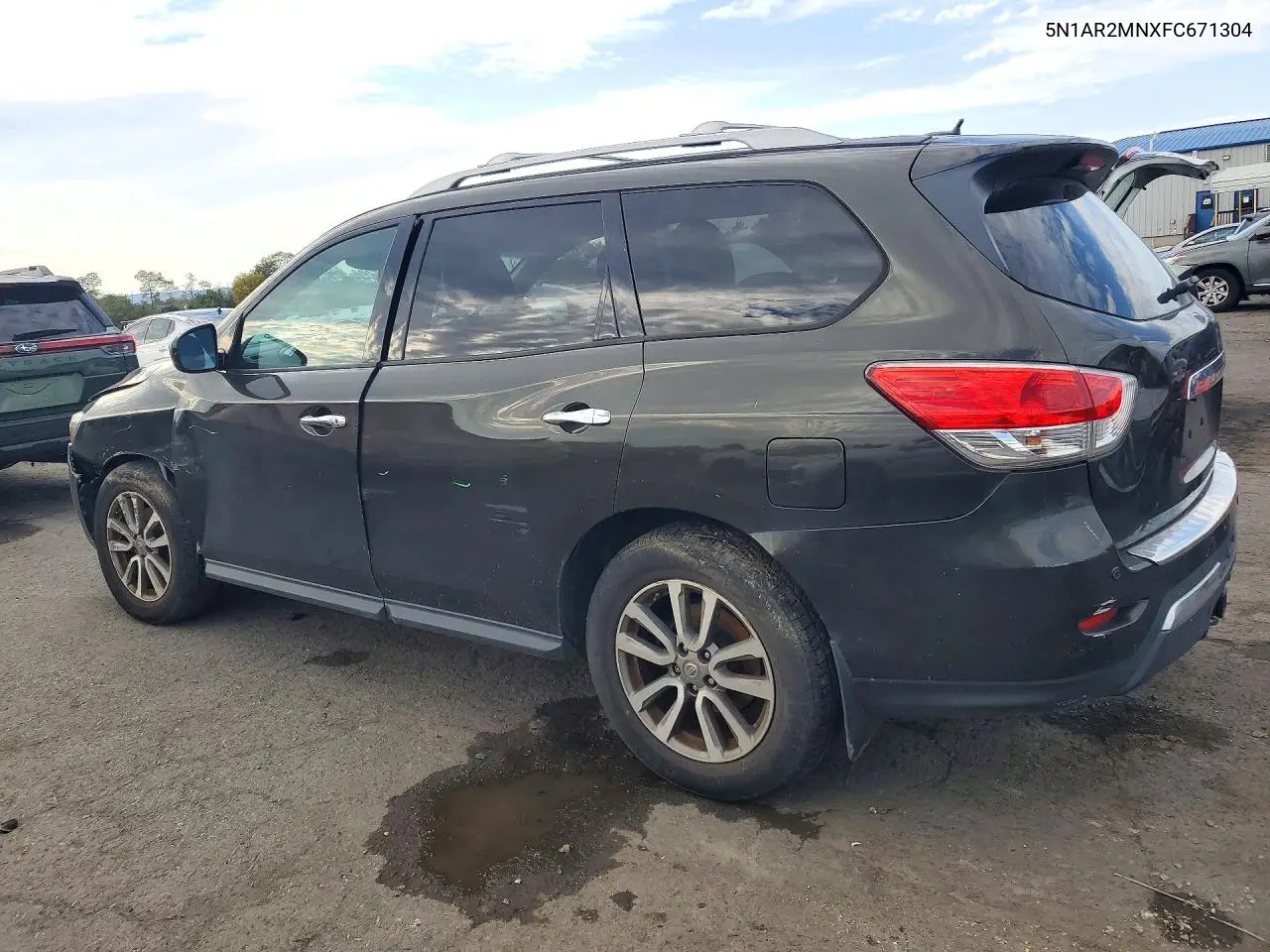 2015 NISSAN PATHFINDER VIN 5N1AR2MNXFC671304 — фото 2