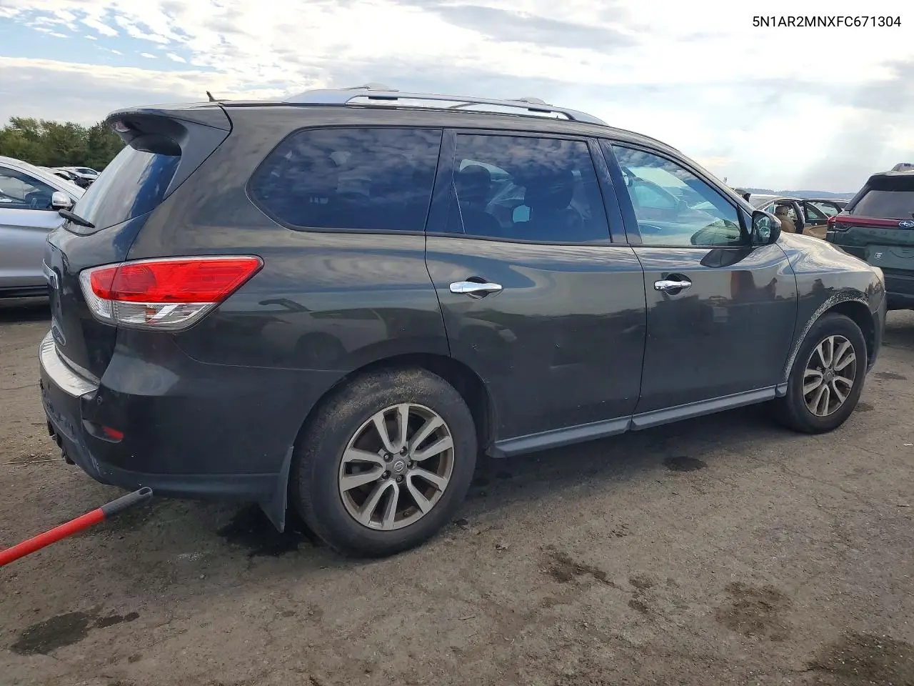 2015 NISSAN PATHFINDER VIN 5N1AR2MNXFC671304 — фото 3