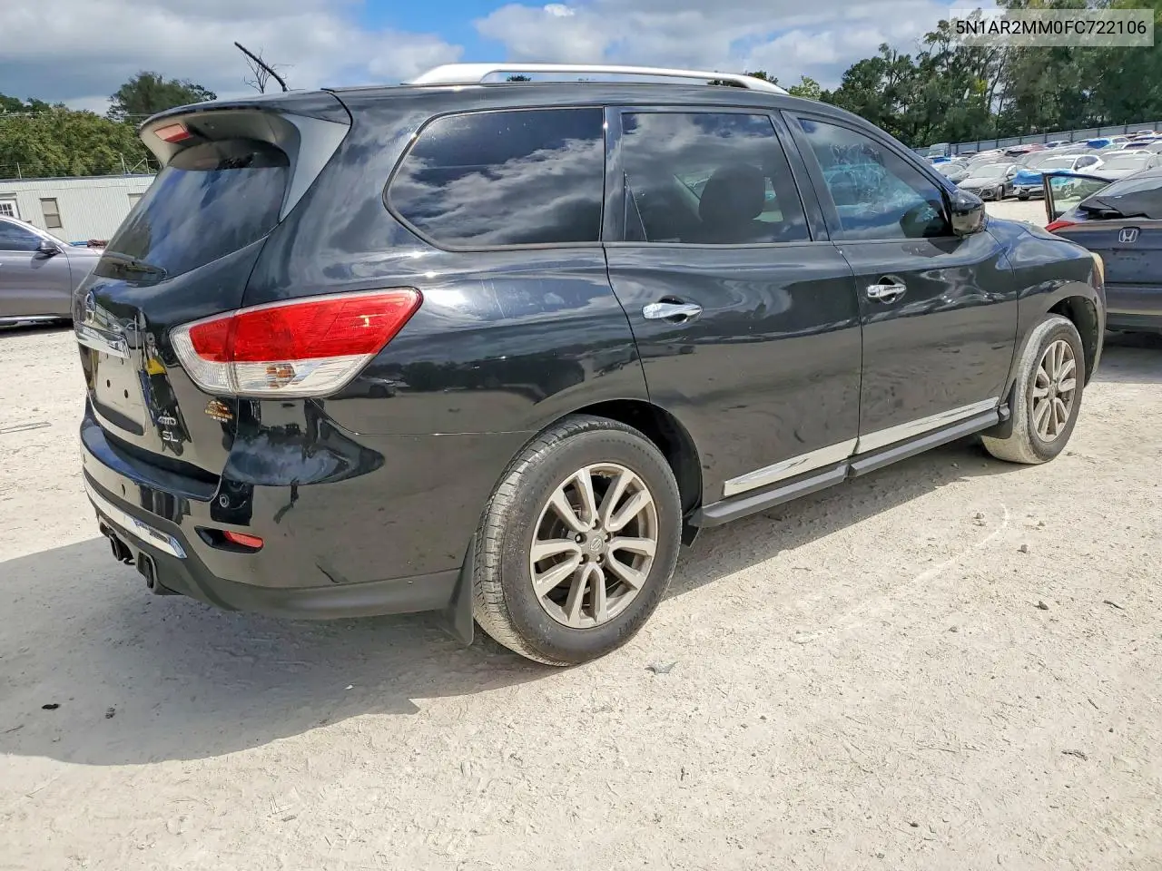 2015 NISSAN PATHFINDER VIN 5N1AR2MM0FC722106 — фото 3