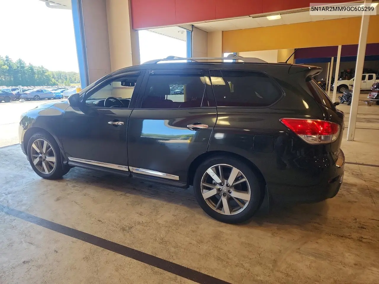 2016 NISSAN PATHFINDER VIN 5N1AR2MM9GC605299 — фото 2