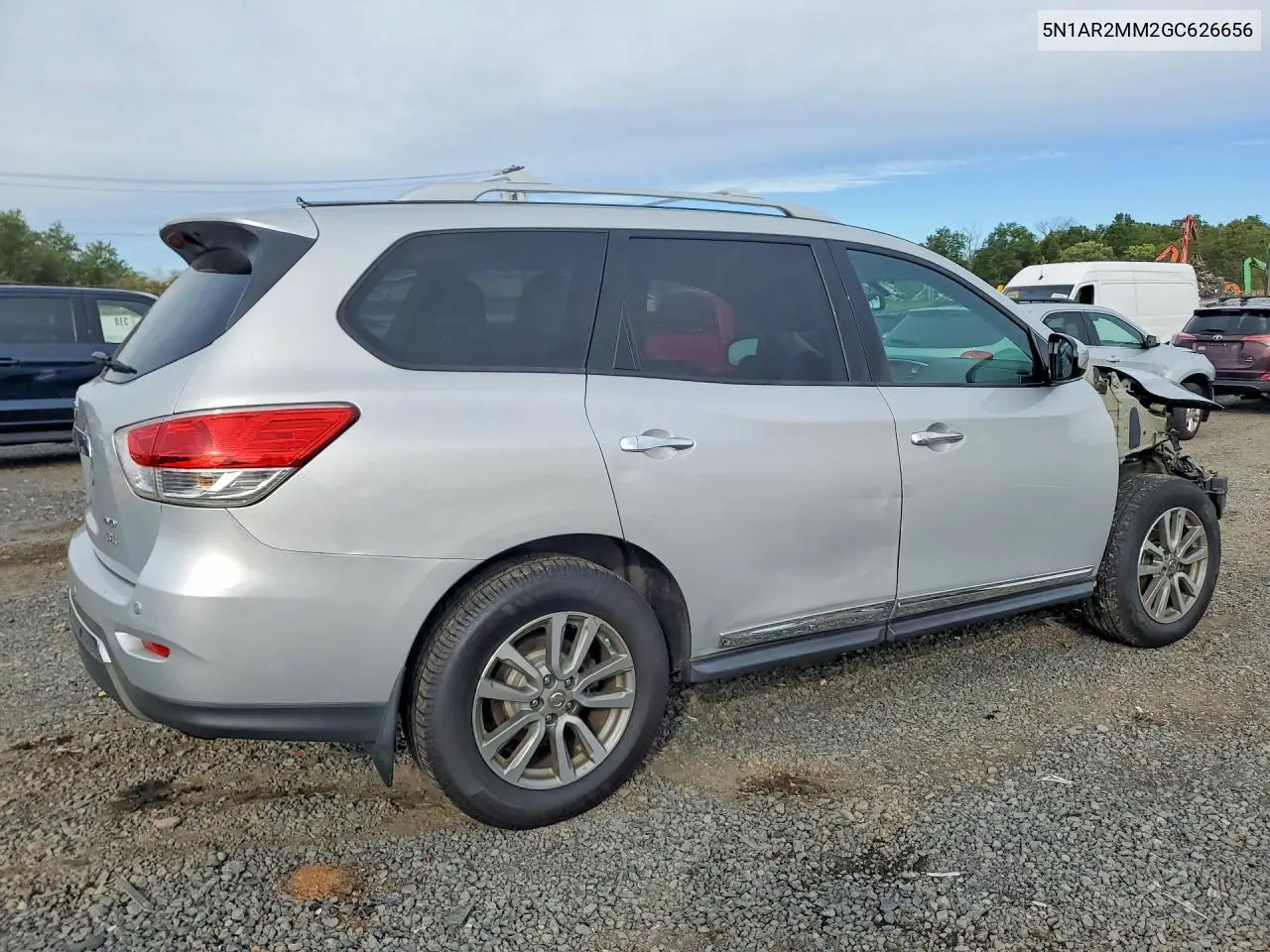 2016 NISSAN PATHFINDER VIN 5N1AR2MM2GC626656 — фото 3