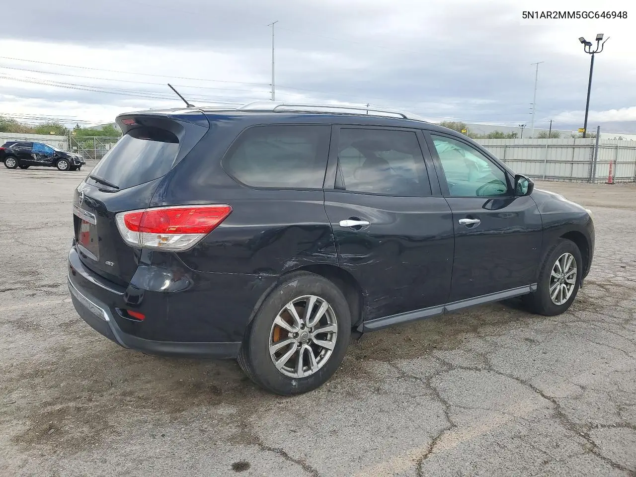 2016 NISSAN PATHFINDER VIN 5N1AR2MM5GC646948 — фото 3