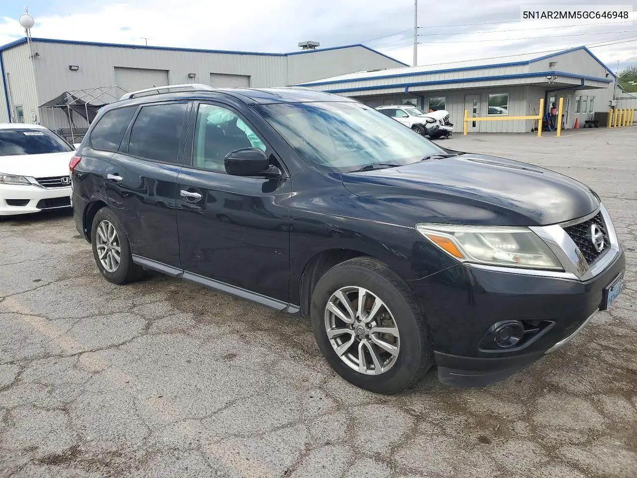 2016 NISSAN PATHFINDER VIN 5N1AR2MM5GC646948 — фото 4