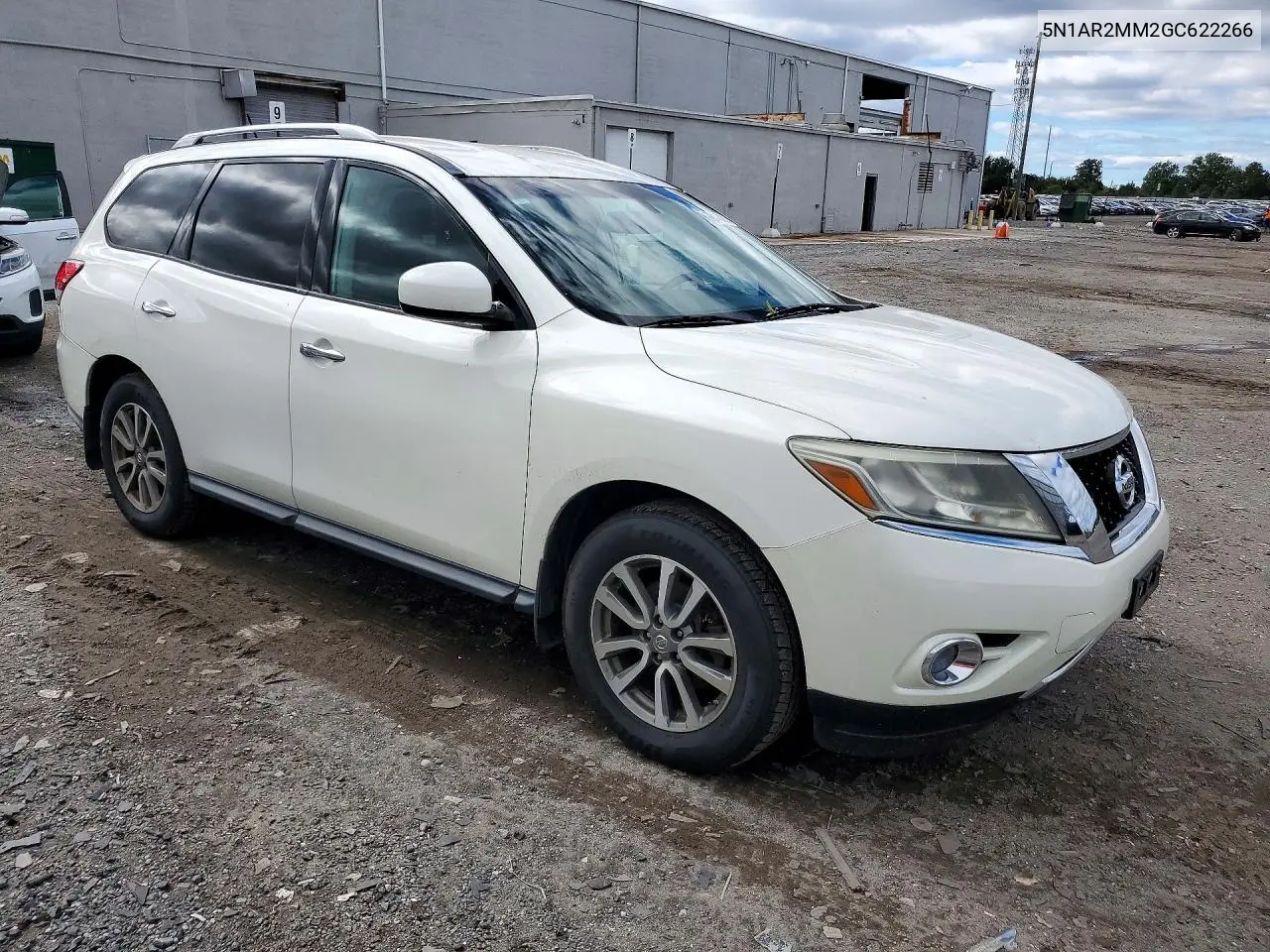 2016 NISSAN PATHFINDER VIN 5N1AR2MM2GC622266 — фото 4