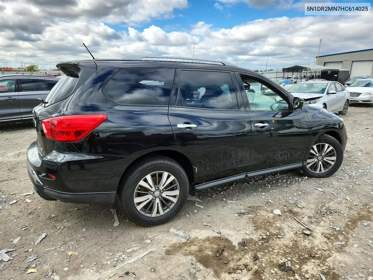 2017 NISSAN PATHFINDER VIN 5N1DR2MN7HC614025 — фото 3