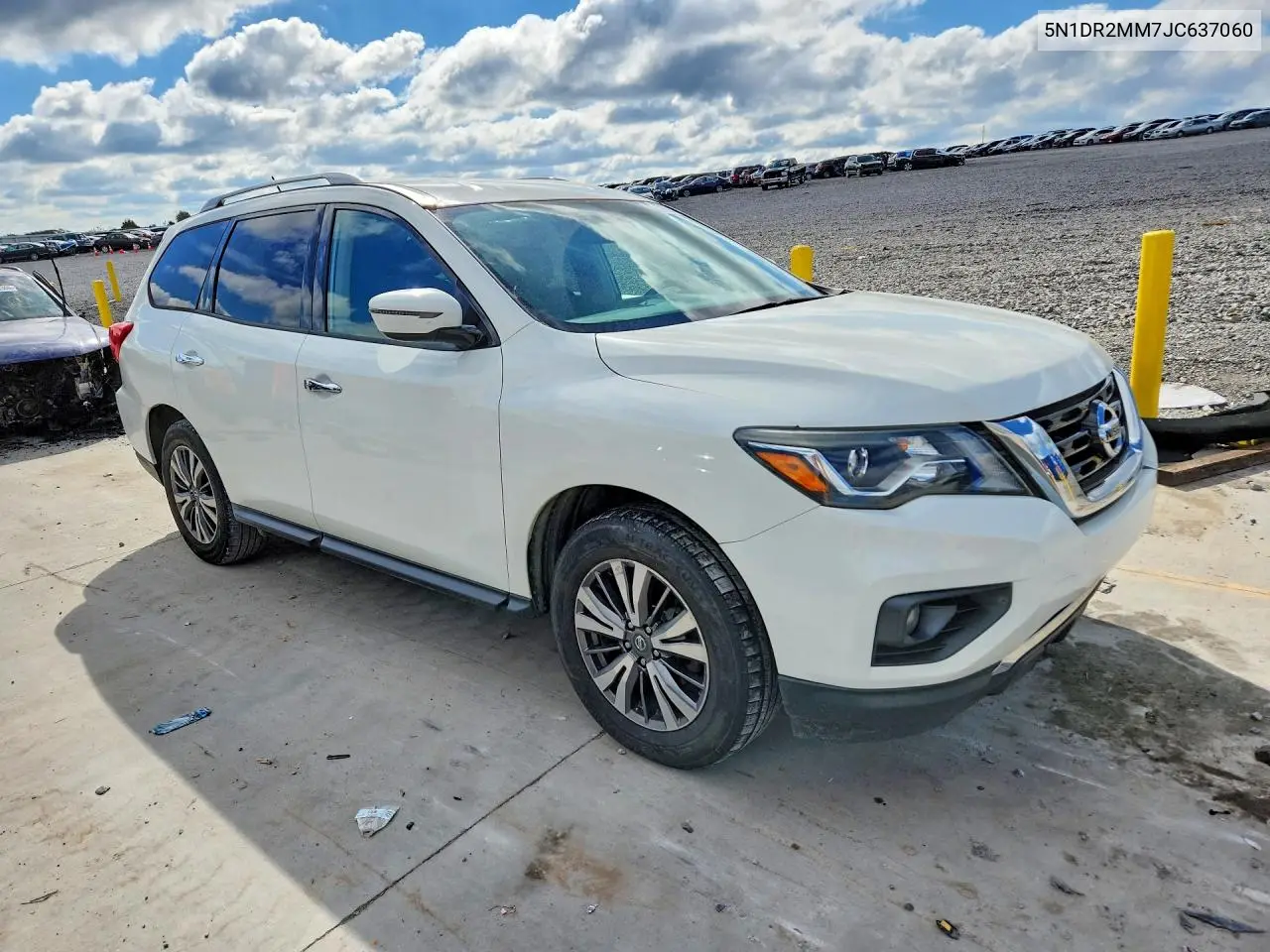 2018 NISSAN PATHFINDER VIN 5N1DR2MM7JC637060 — фото 4
