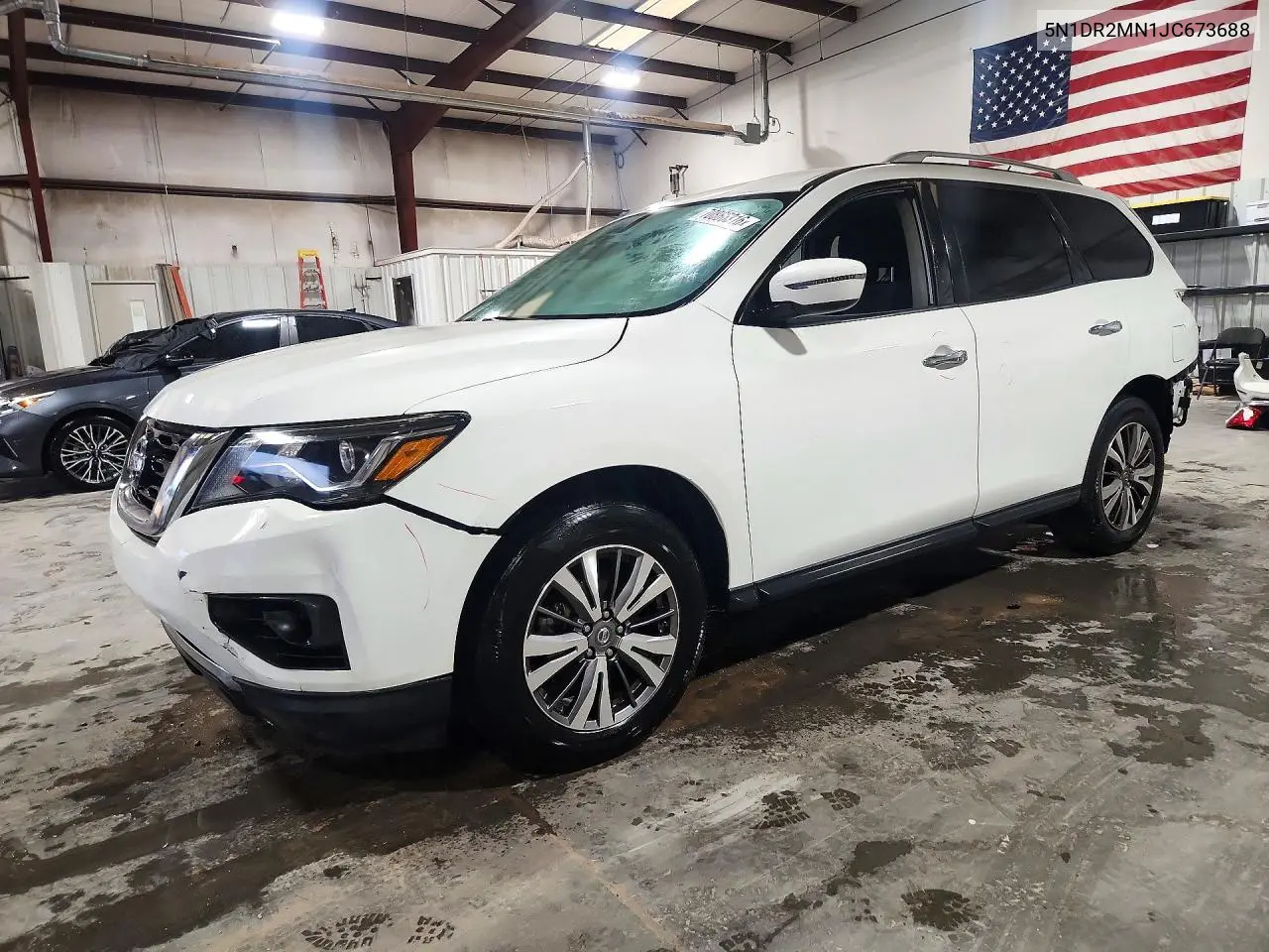 NISSAN PATHFINDER 2018, VIN 5N1DR2MN1JC673688