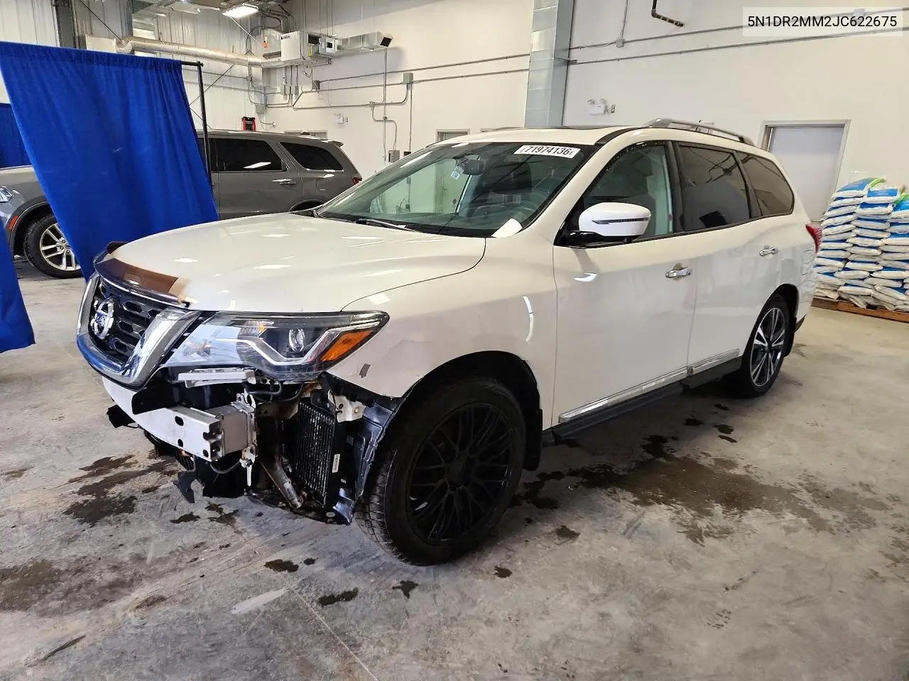 NISSAN PATHFINDER 2018, VIN 5N1DR2MM2JC622675