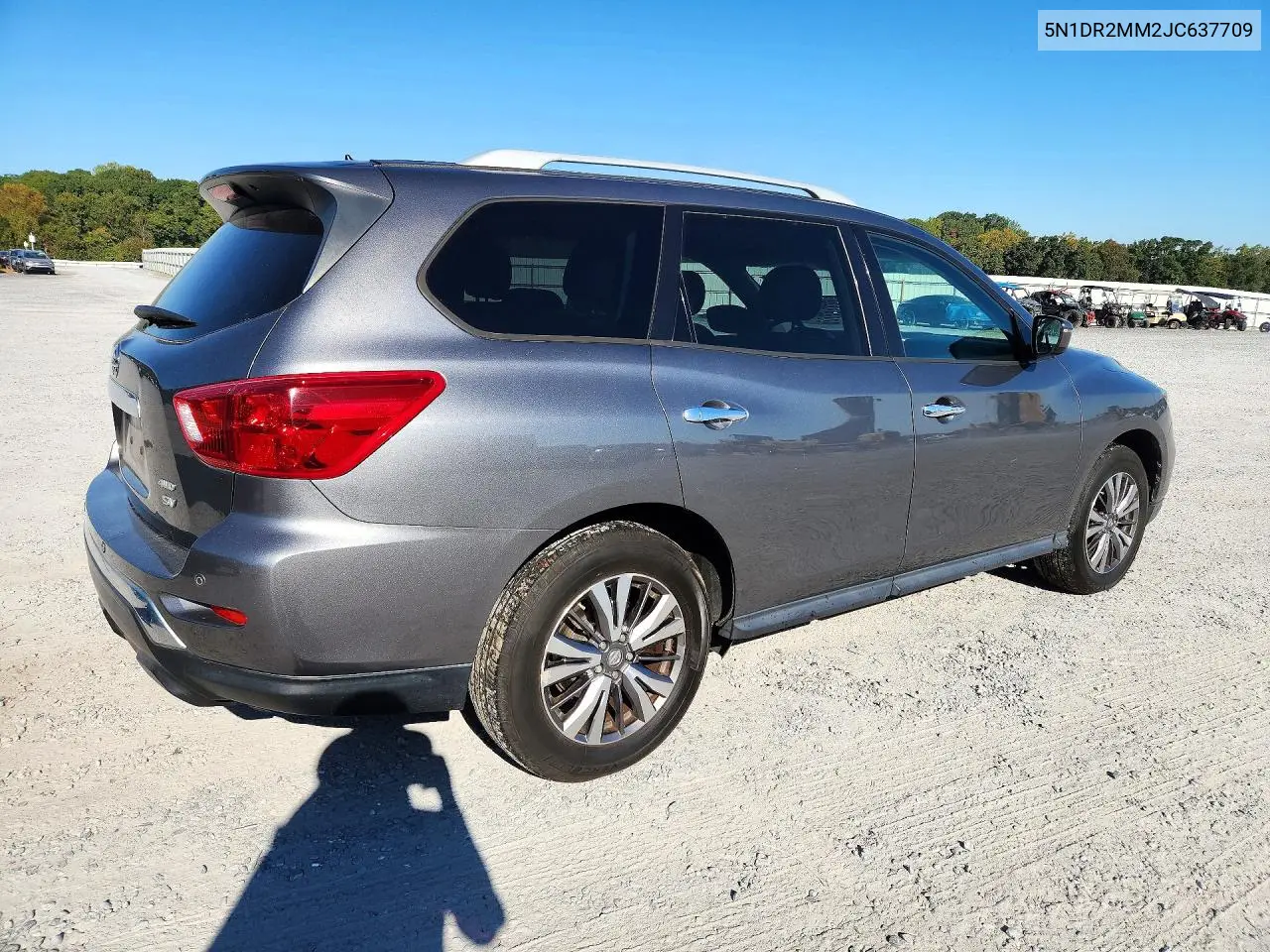 2018 NISSAN PATHFINDER VIN 5N1DR2MM2JC637709 — фото 3