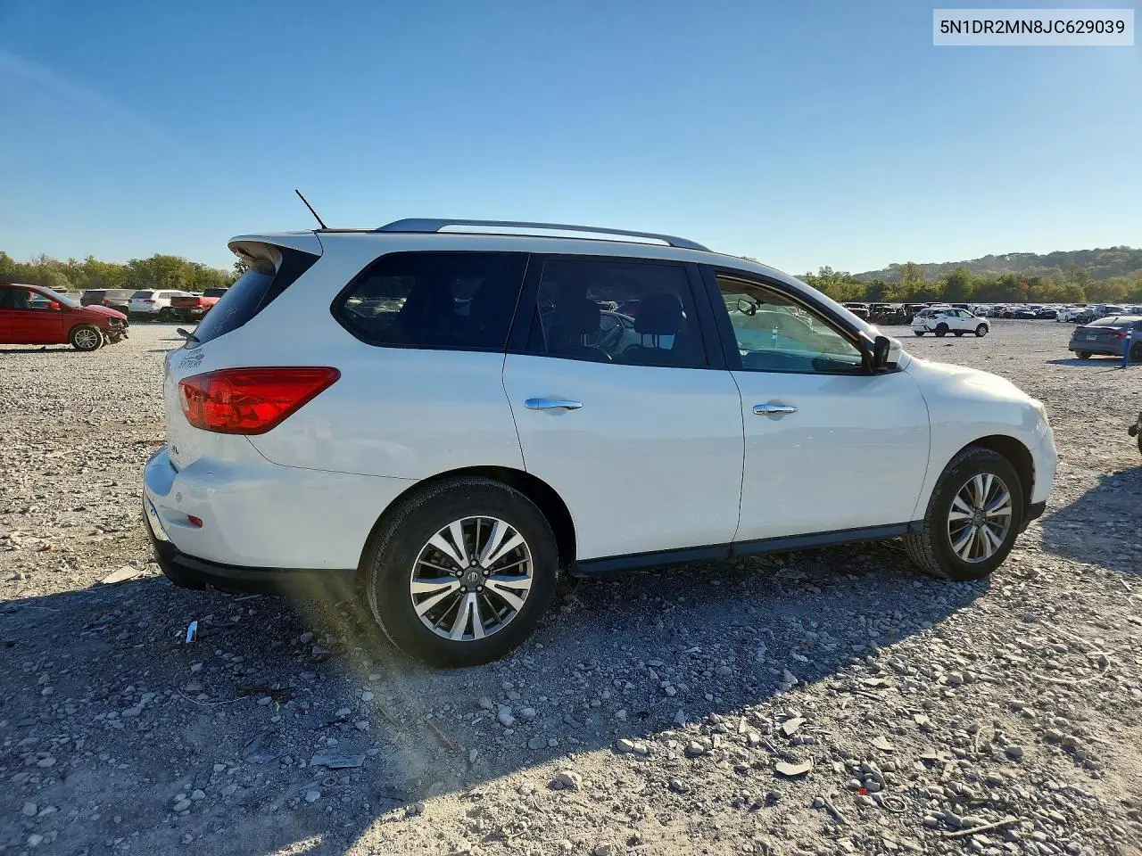 2018 NISSAN PATHFINDER VIN 5N1DR2MN8JC629039 — фото 3