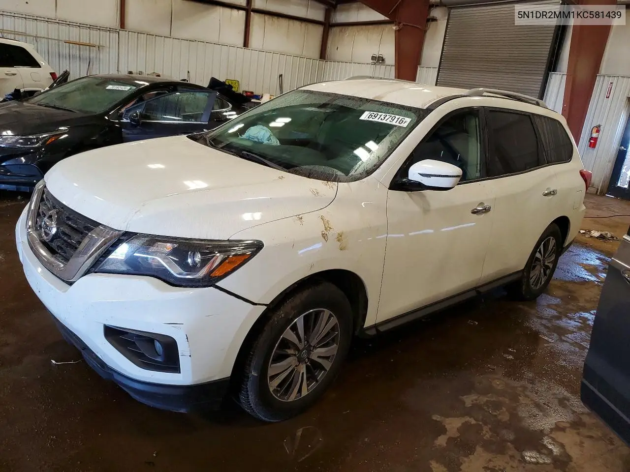 NISSAN PATHFINDER 2019, VIN 5N1DR2MM1KC581439