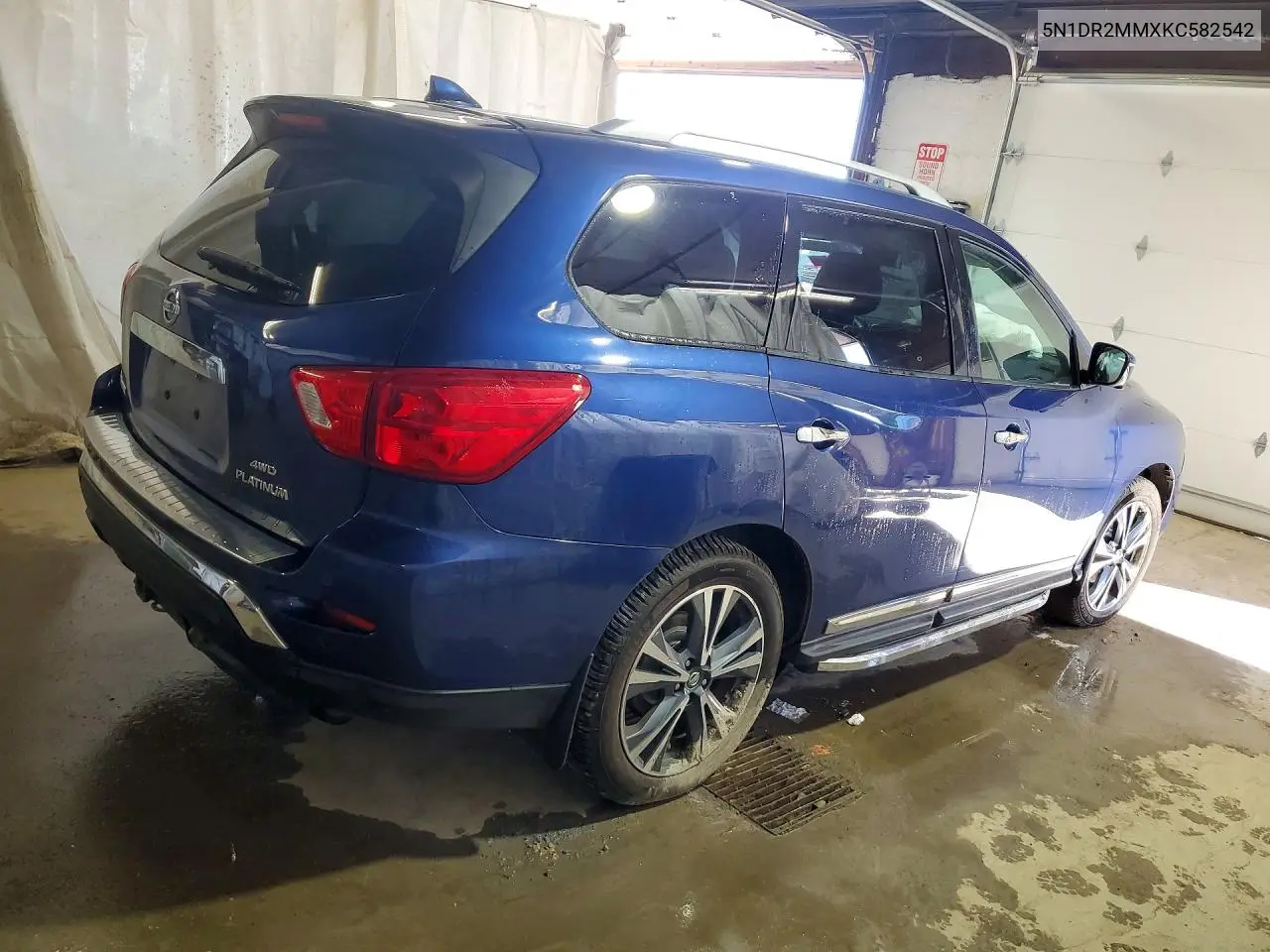 2019 NISSAN PATHFINDER VIN 5N1DR2MMXKC582542 — фото 3