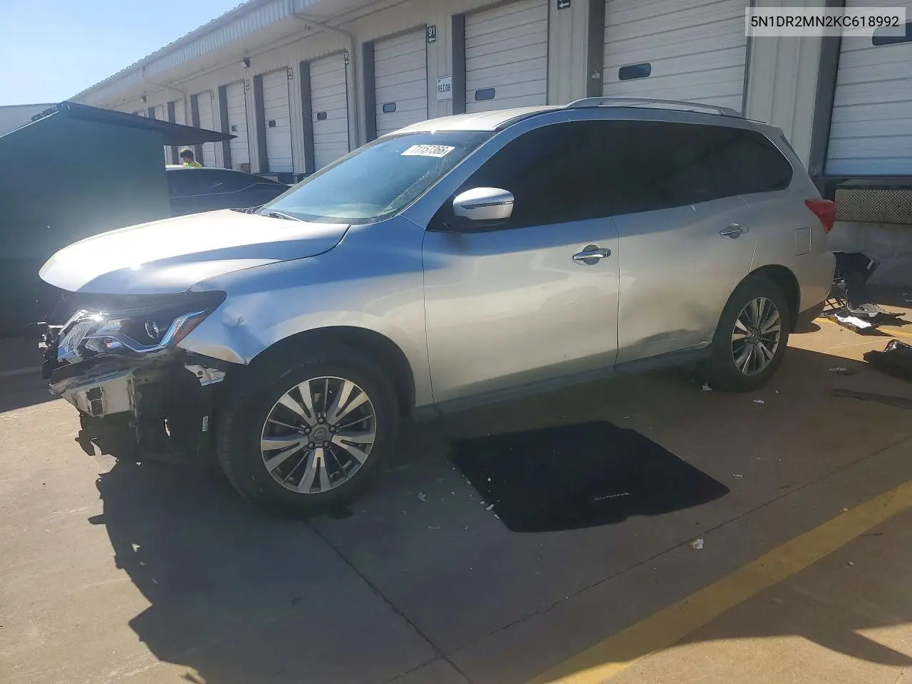 NISSAN PATHFINDER 2019, VIN 5N1DR2MN2KC618992